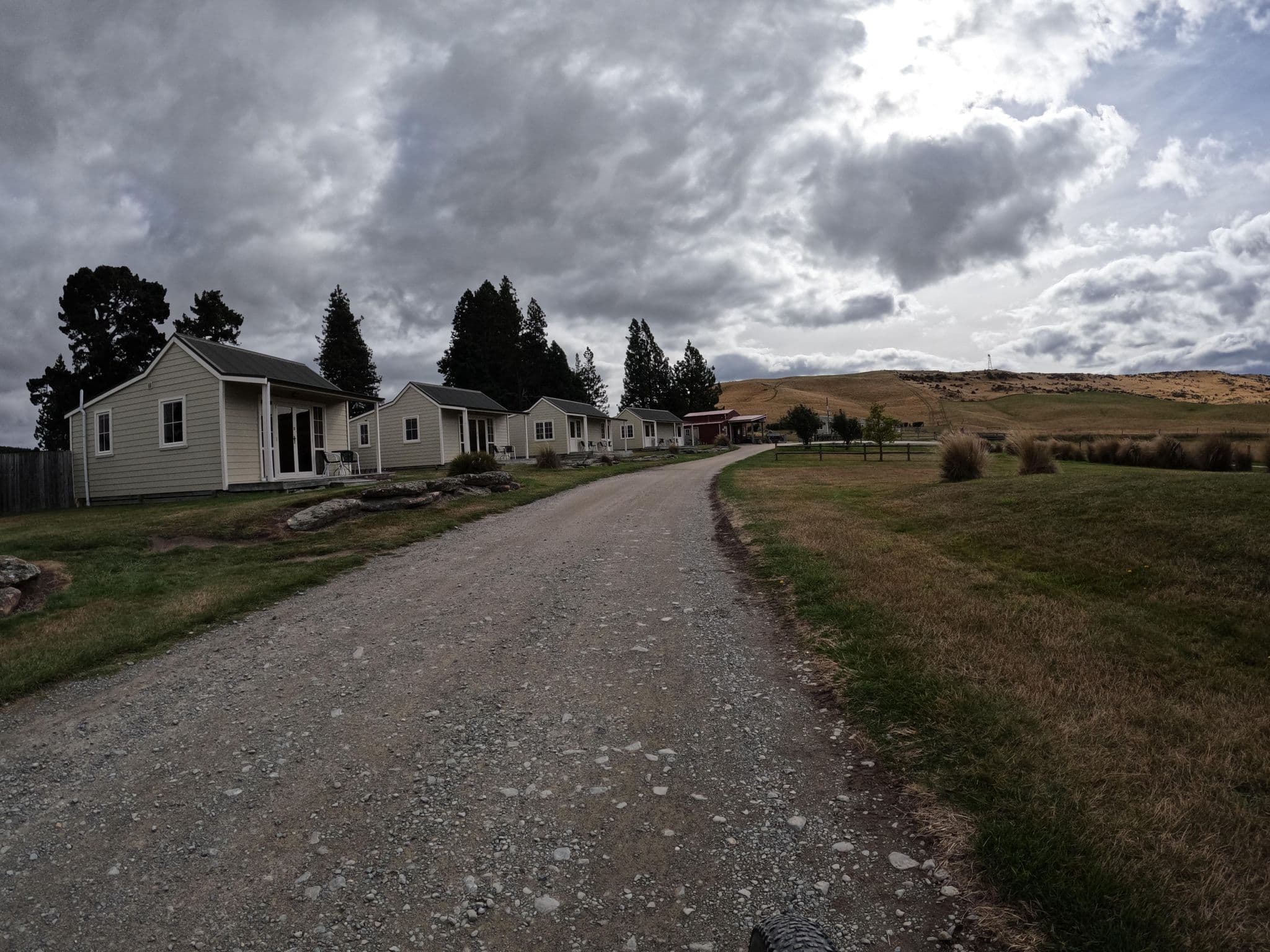 Street view near Wedderburn Cottages Central Otago, Weston — © skillsy (CC BY-SA · Mapillary)