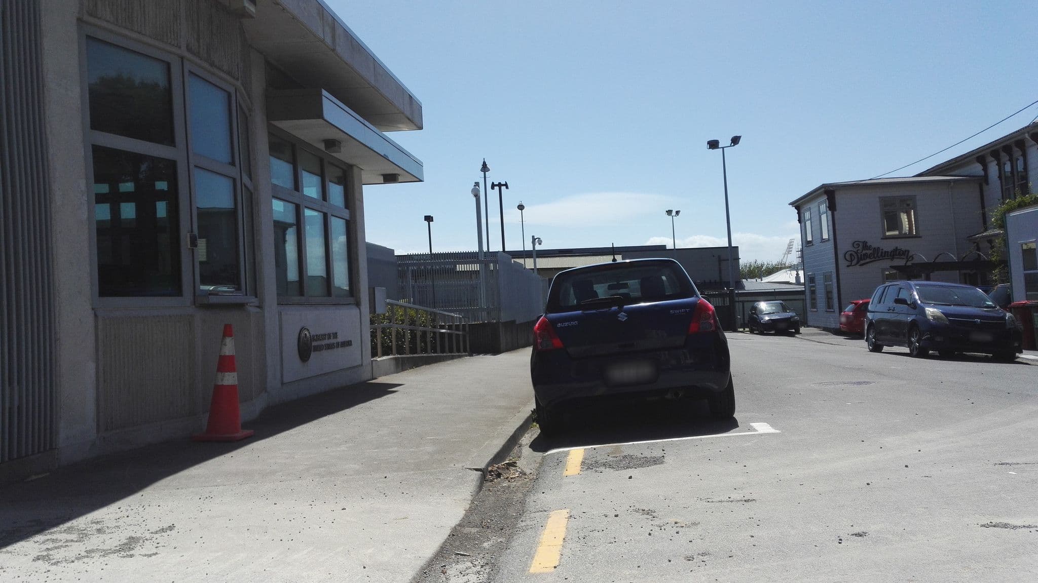 Street view near The Dwellington, Thorndon — © weiji14 (CC BY-SA · Mapillary)
