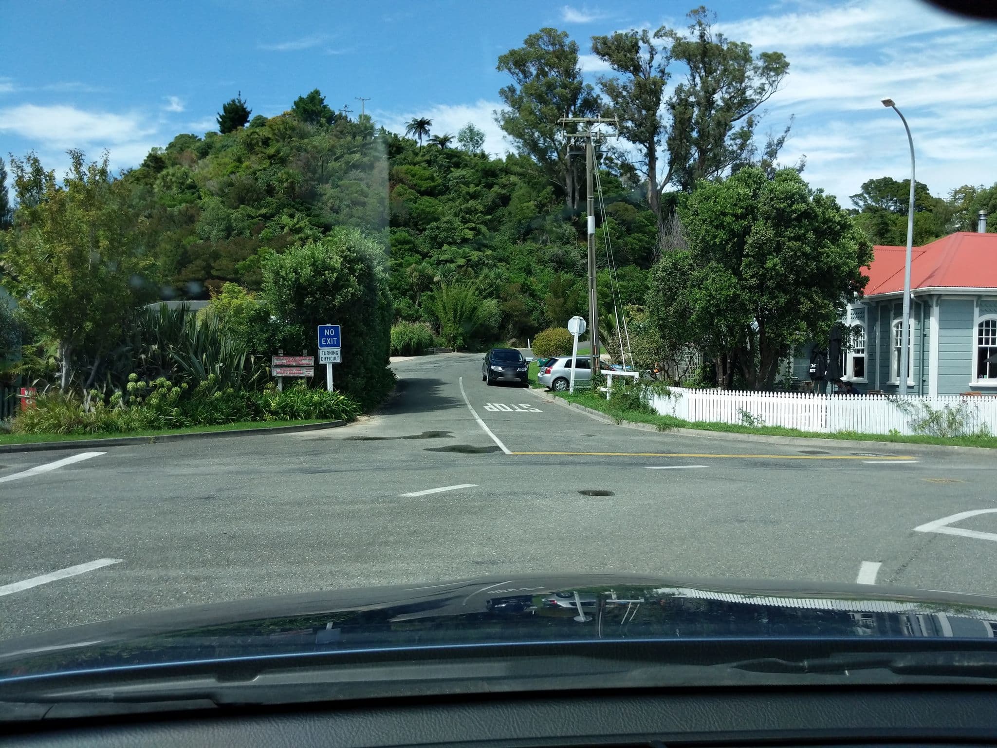 Street view near The Station House Motel, Takaka — © htcltd (CC BY-SA · Mapillary)