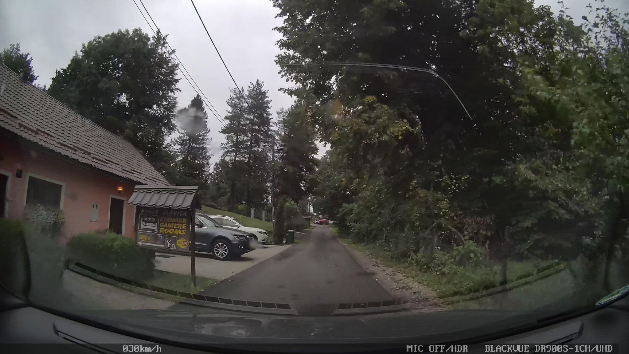 Street view near Guest House Slavica, Izačić — © kafri (CC BY-SA · Mapillary)