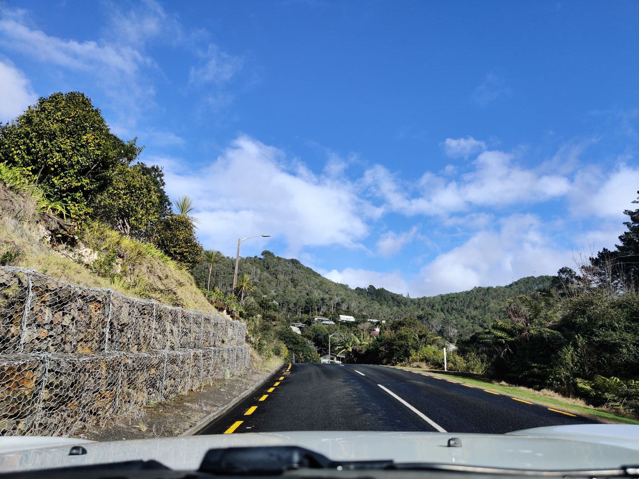 Street view near Tatahi Cove Guest House, Whitianga — © elphix (CC BY-SA · Mapillary)