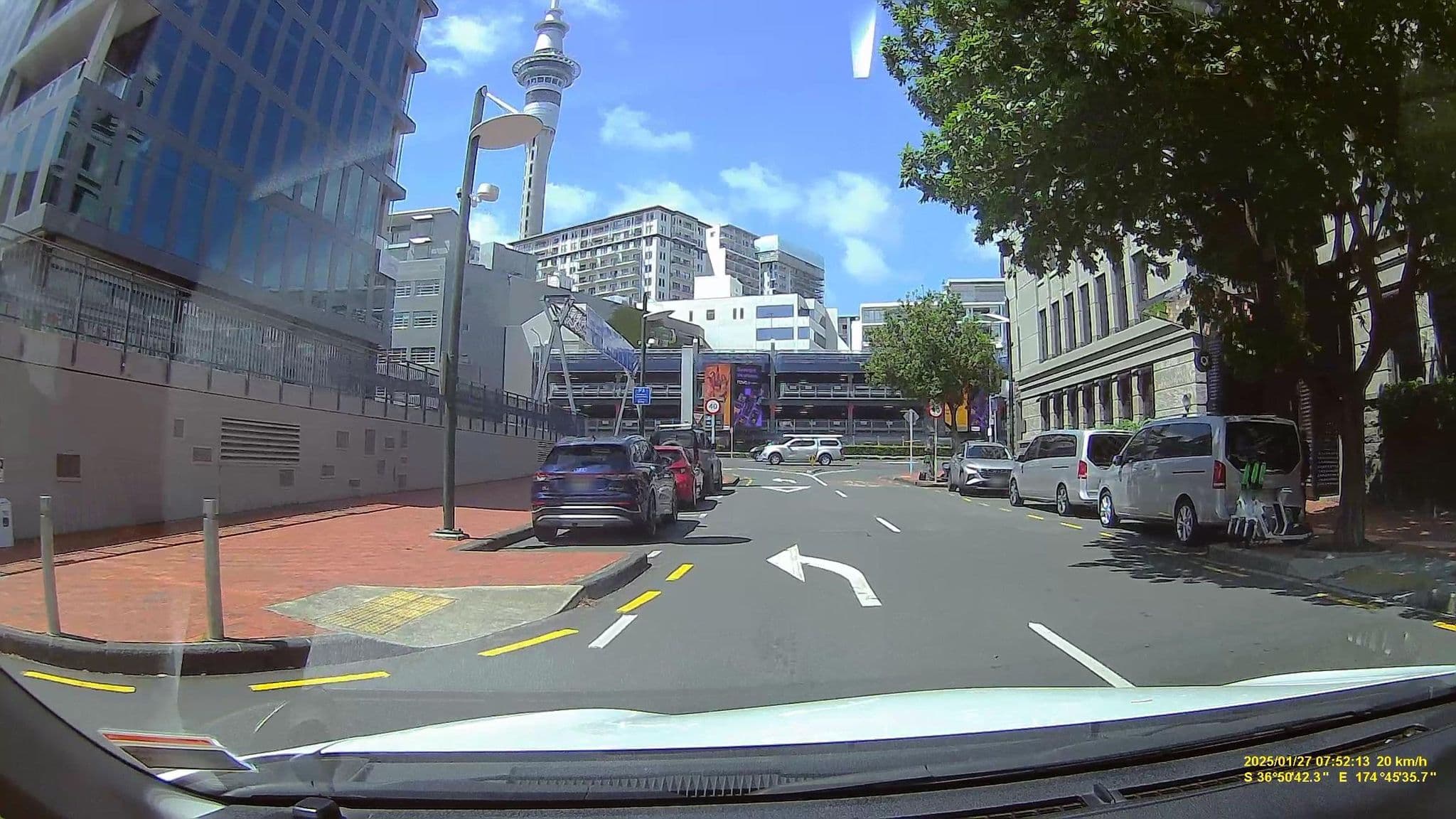 Street view near QT Auckland, Auckland — © ralley (CC BY-SA · Mapillary)