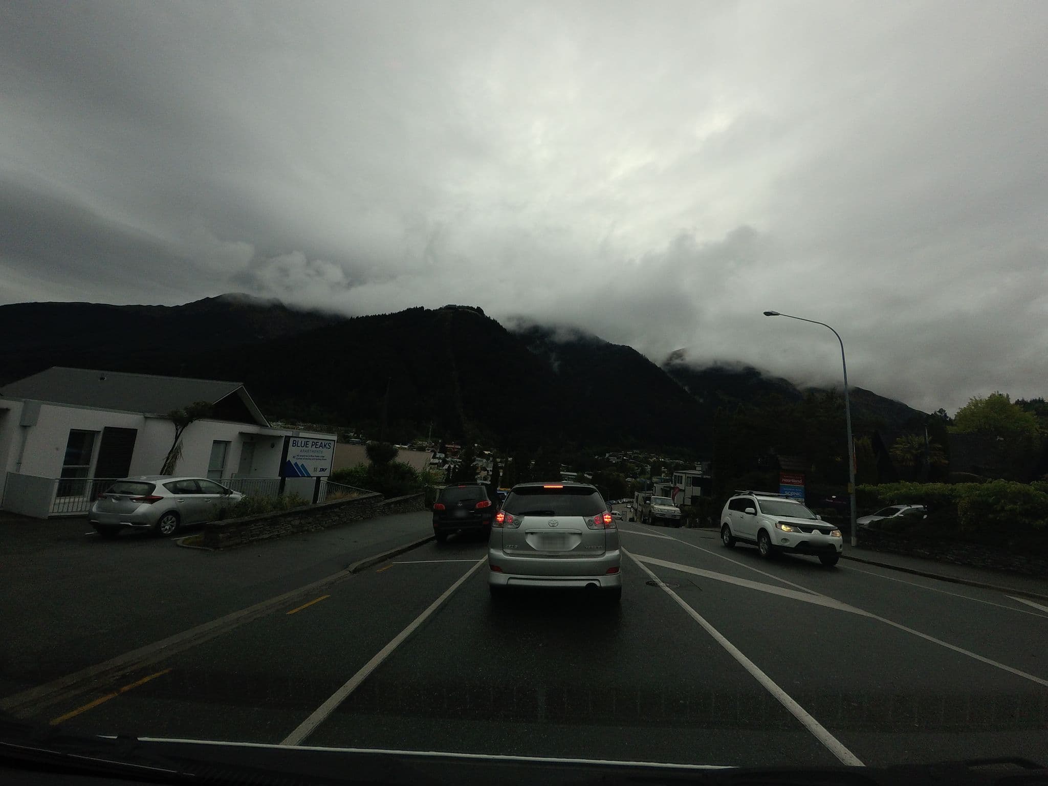 Street view near Blue Peaks Apartments, Queenstown — © mishari (CC BY-SA · Mapillary)