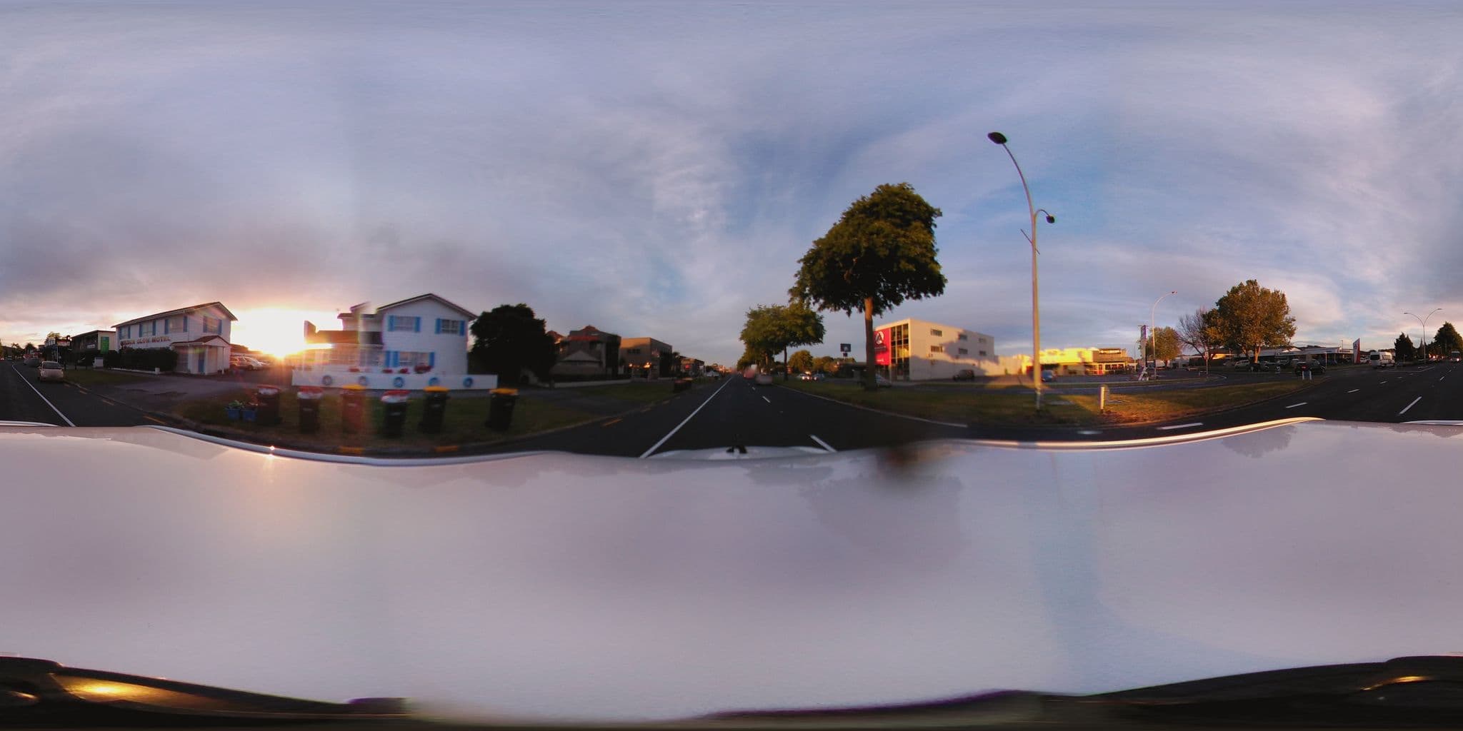 Street view near Golden Glow Motel, Victoria — © aharvey (CC BY-SA · Mapillary)