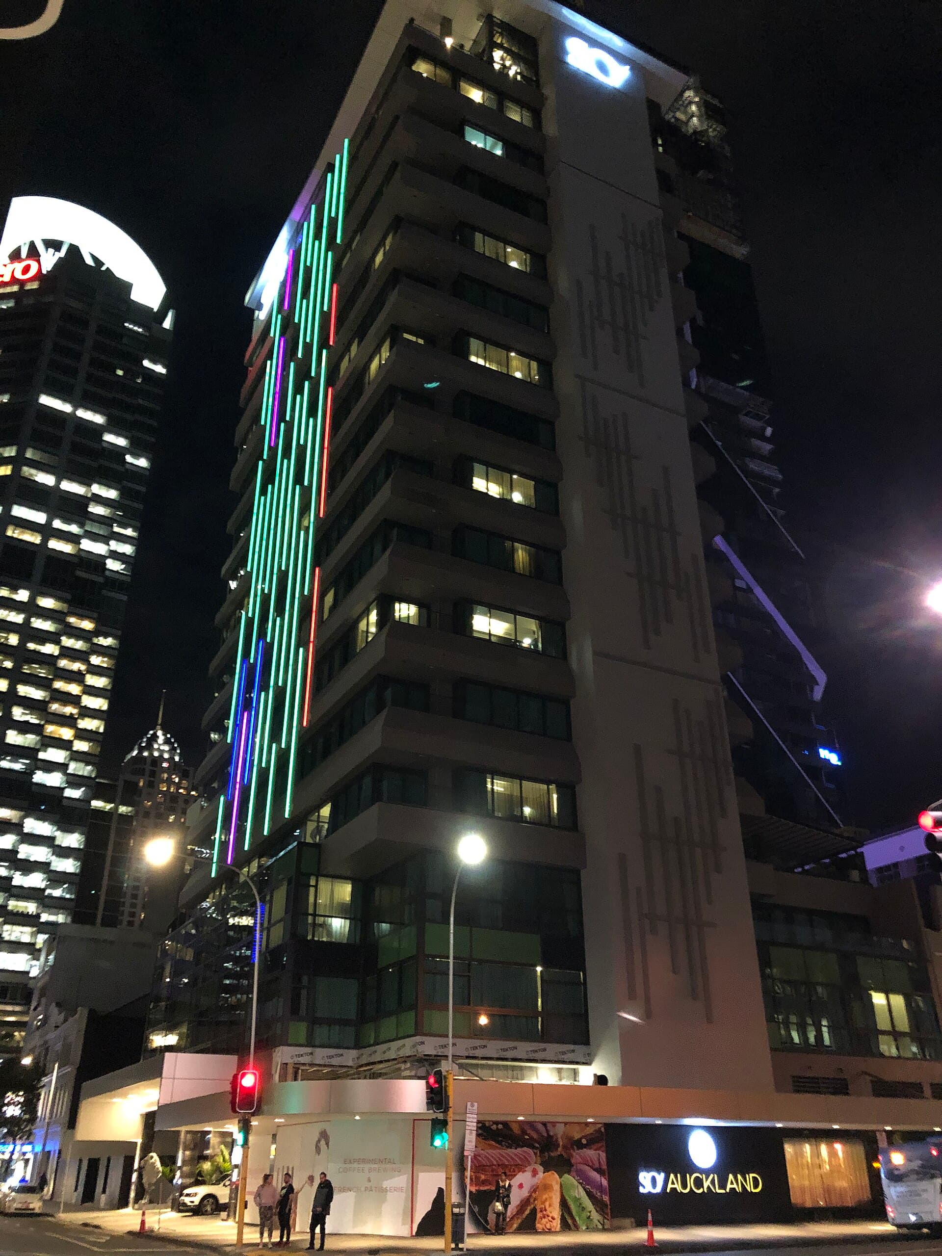 SO/ Auckland (via Wikimedia Commons, CC BY 2.0)