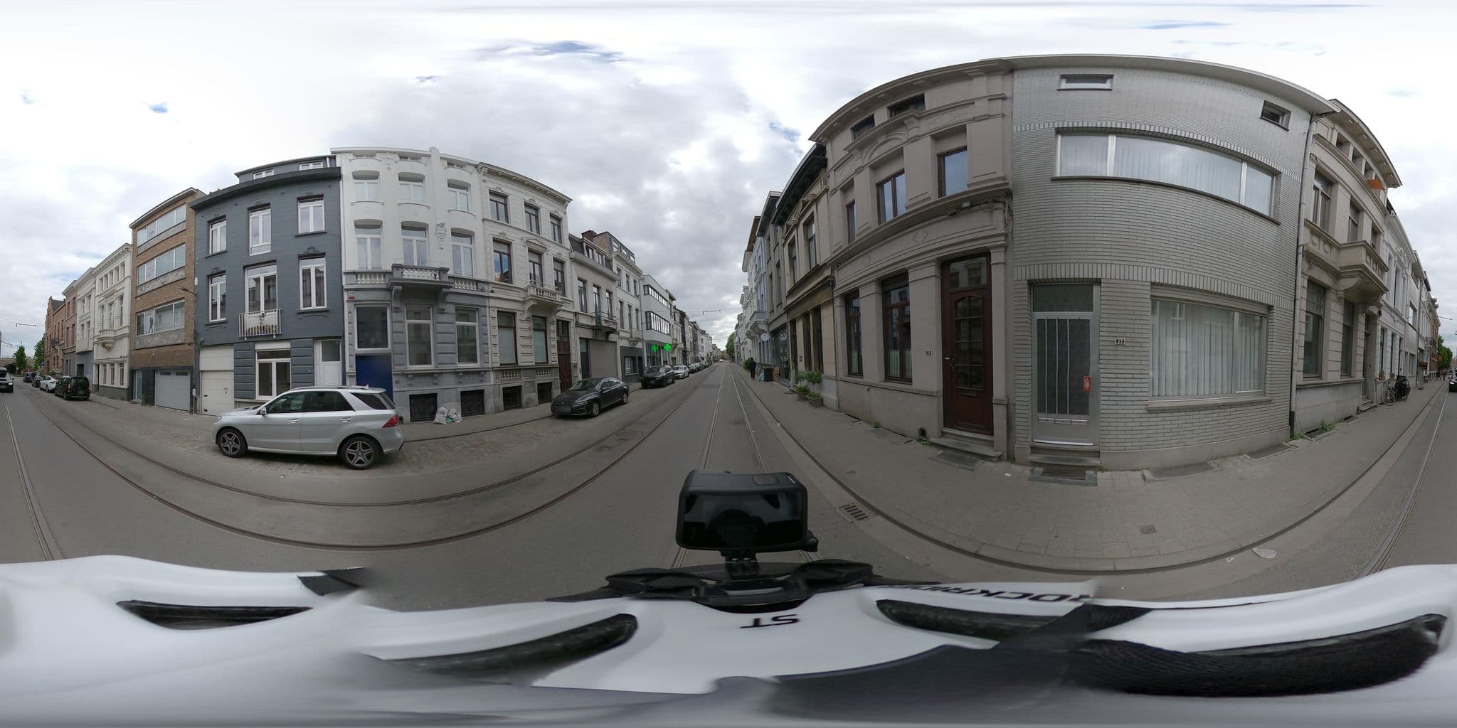 Street view near Mabuhay, Borgerhout — © konink360 (CC BY-SA · Mapillary)