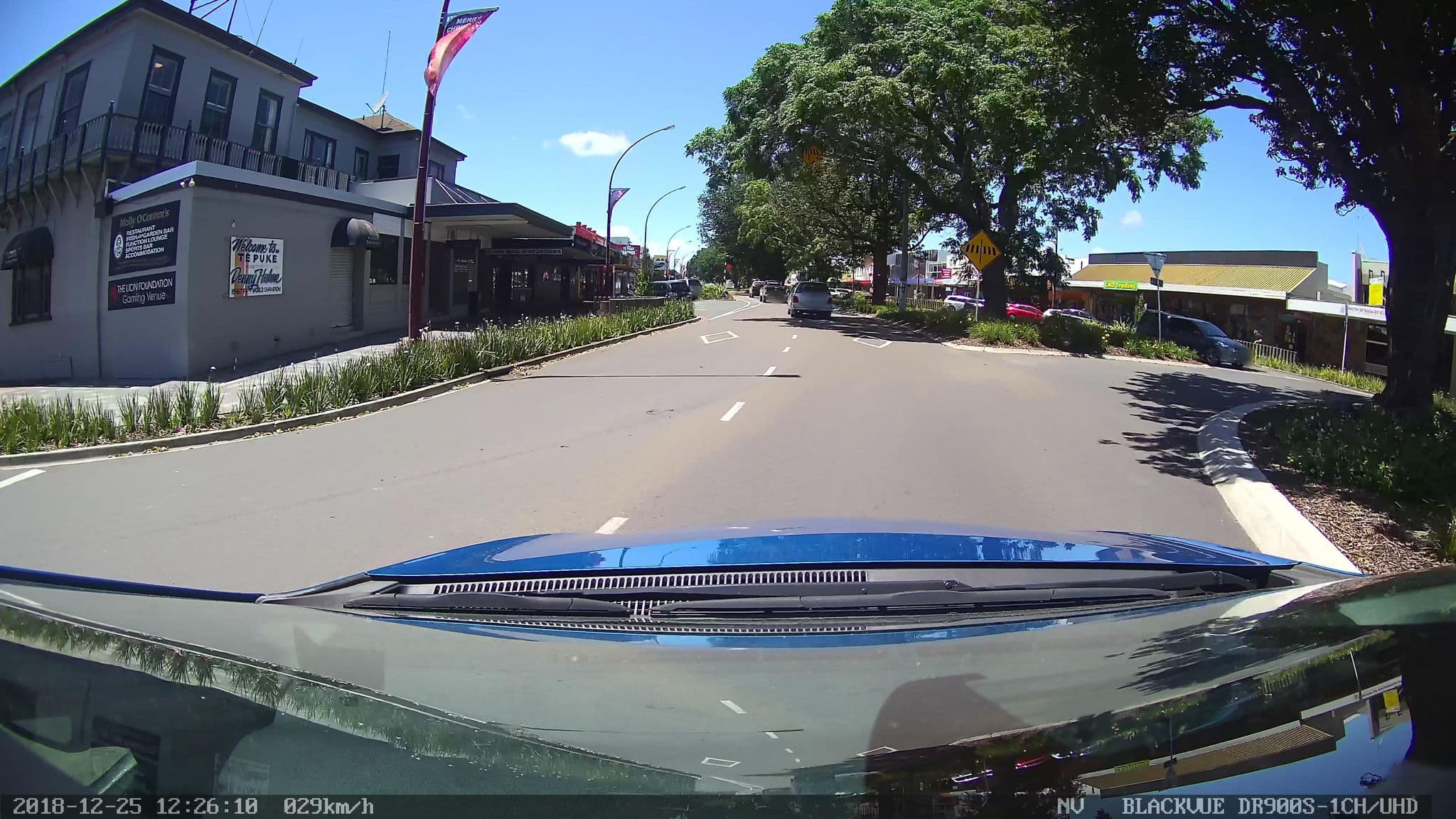 Street view near Te Puke Hotel, Te Puke — © skillsy (CC BY-SA · Mapillary)