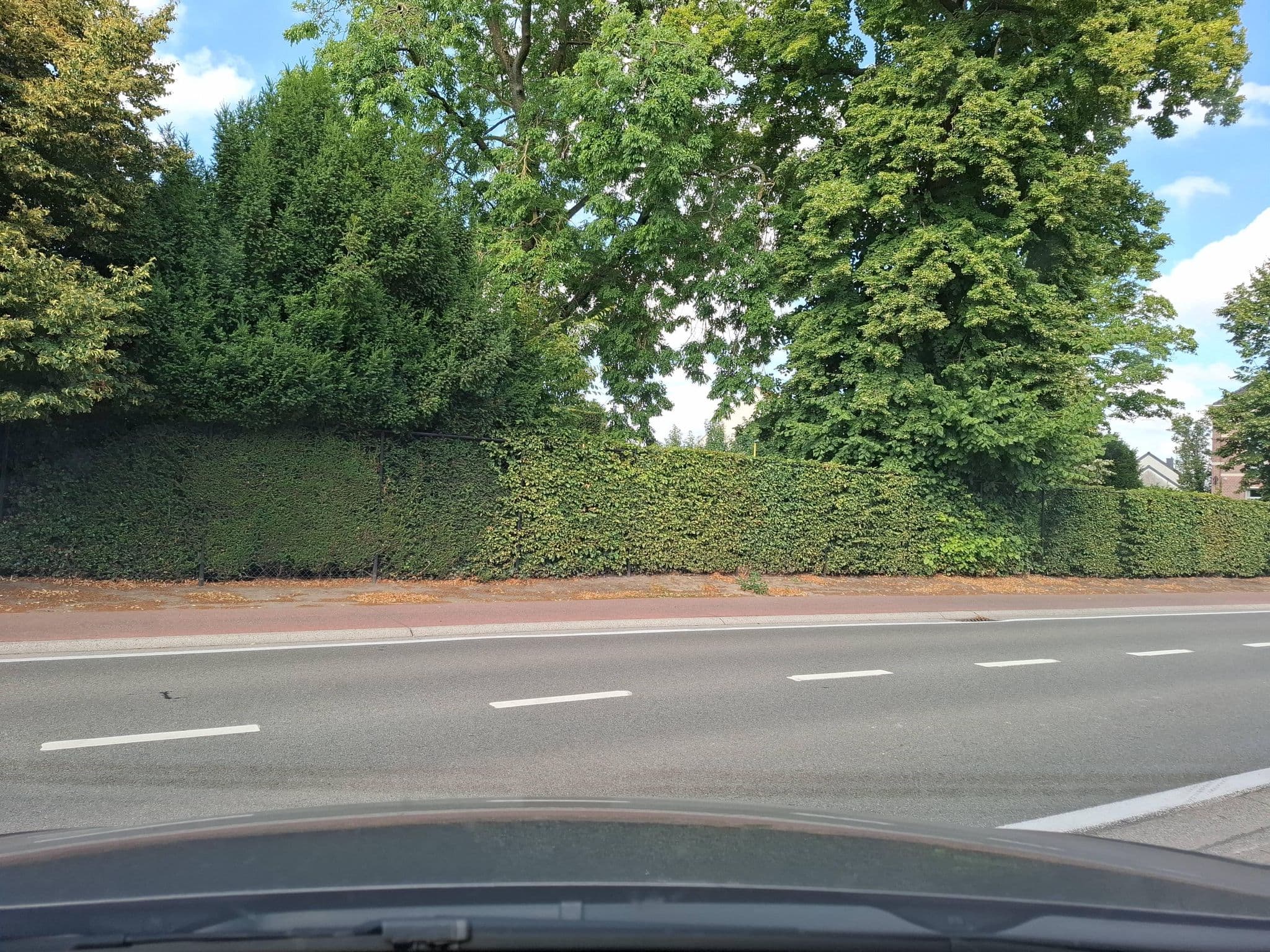 Street view near Hotel Abbey, Grimbergen — © masterofnoroad (CC BY-SA · Mapillary)