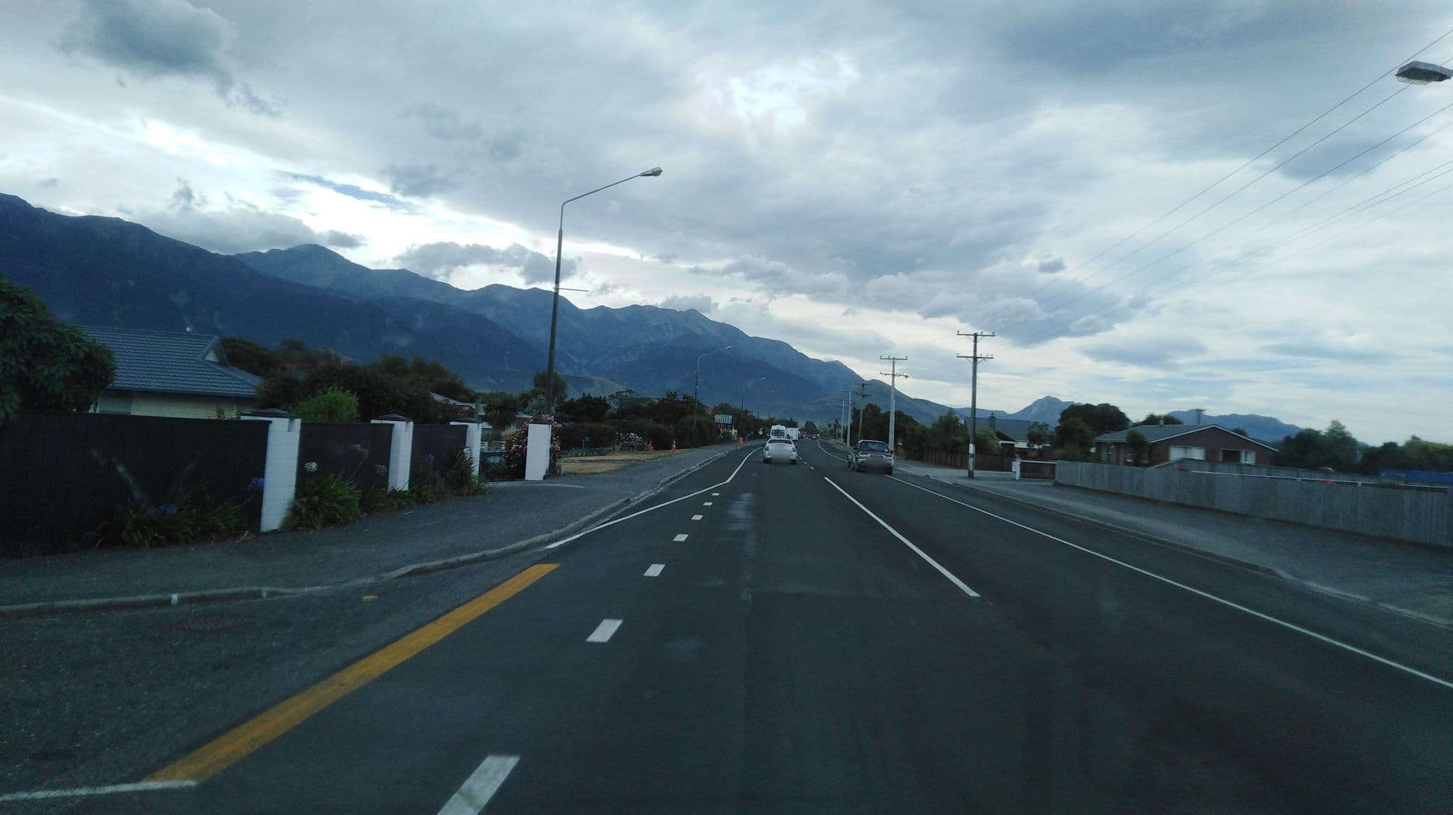 Street view near Beachcomber Motels, Redwoodtown — © 1111 (CC BY-SA · Mapillary)