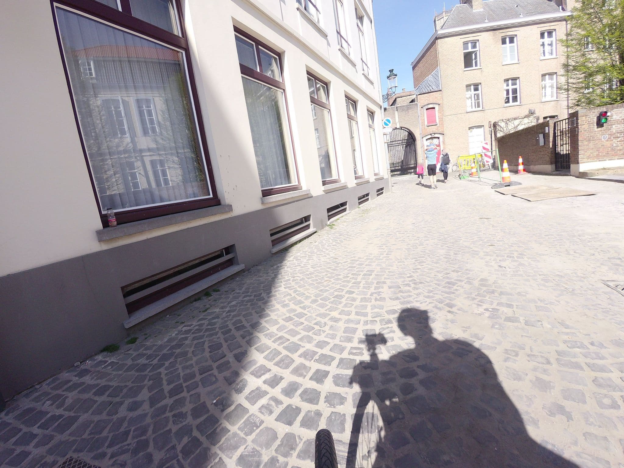 Street view near Van Eyck, Brugge — © filipc (CC BY-SA · Mapillary)