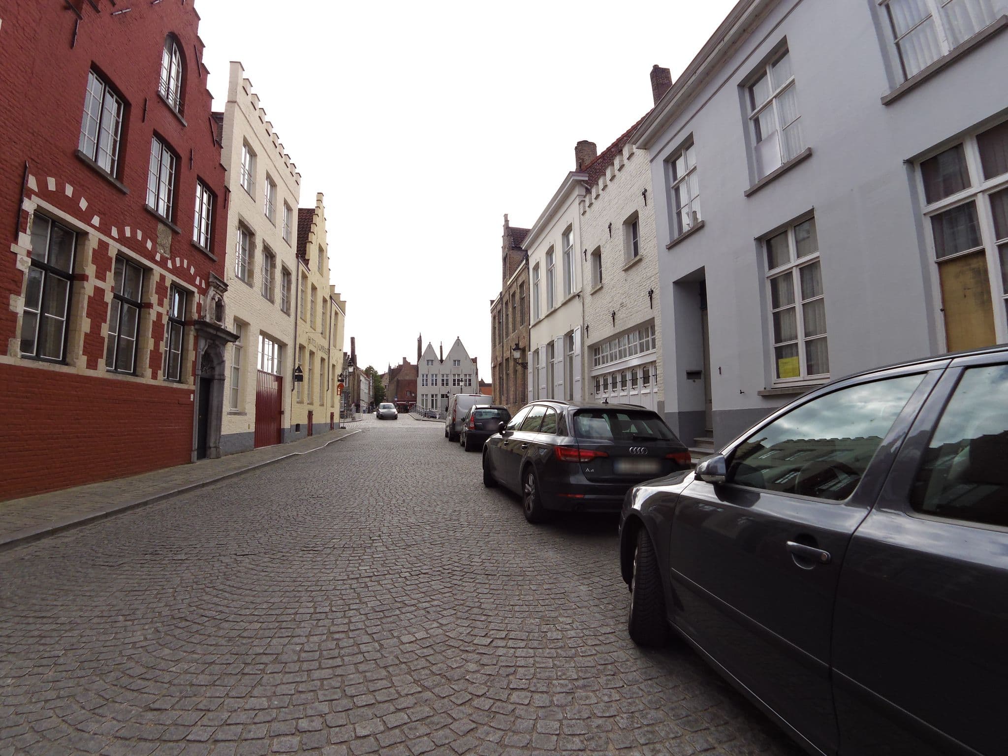 Street view near Adornes, Brugge — © zors1843 (CC BY-SA · Mapillary)