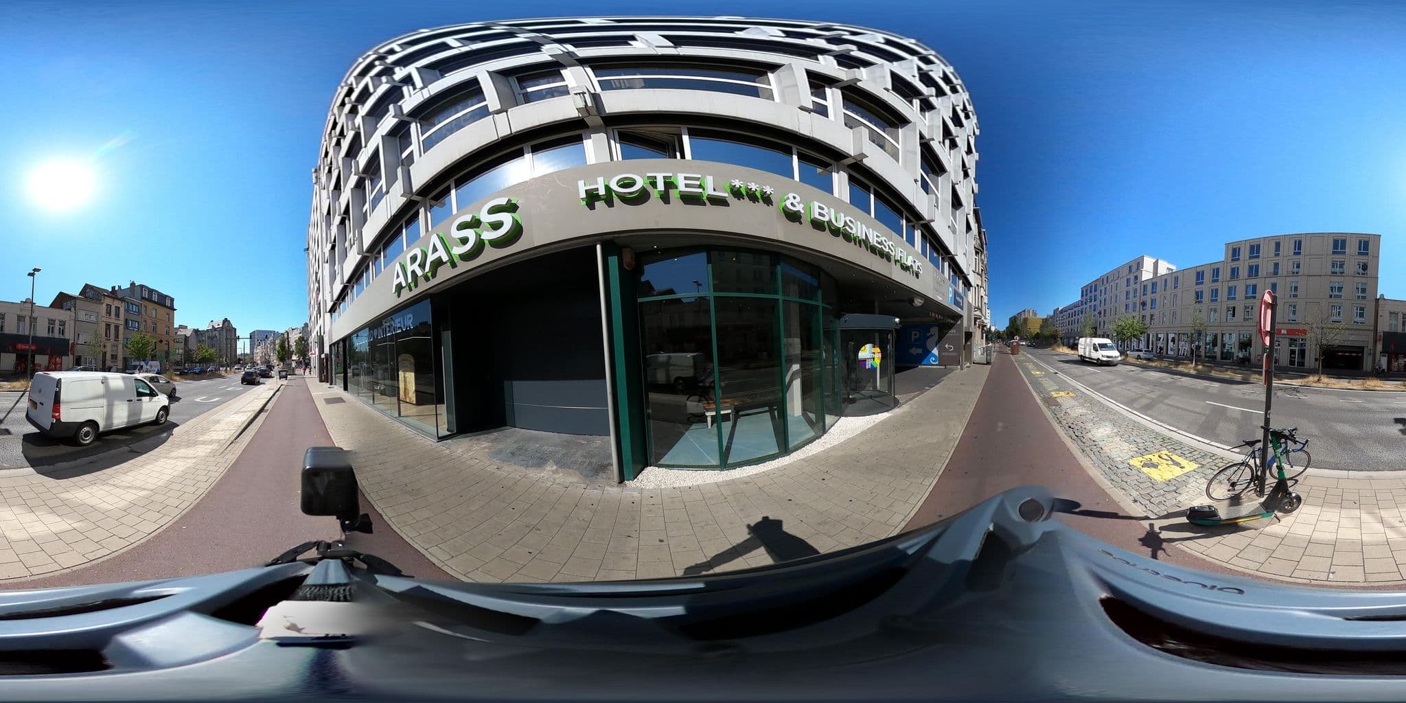 Street view near Arass, Borgerhout — © konink360 (CC BY-SA · Mapillary)