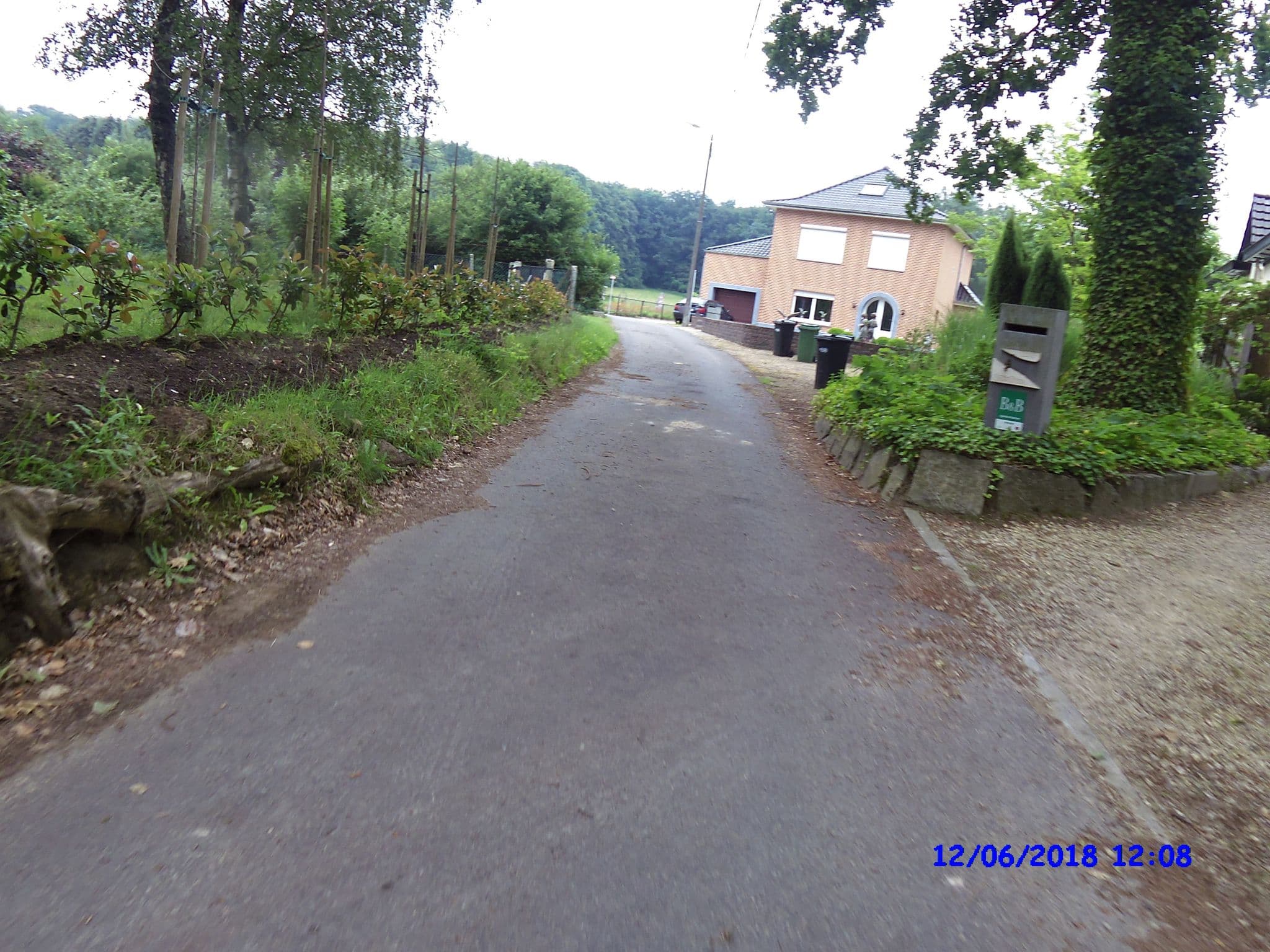 Street view near Bed and Breakfast Tussen kunst en konfituur, Oud-Heverlee — © thierry1030 (CC BY-SA · Mapillary)