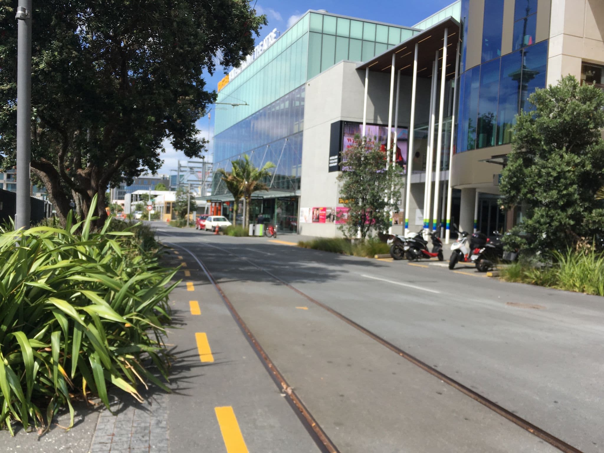 Street view near Park Hyatt, Auckland — © svance92 (CC BY-SA · Mapillary)