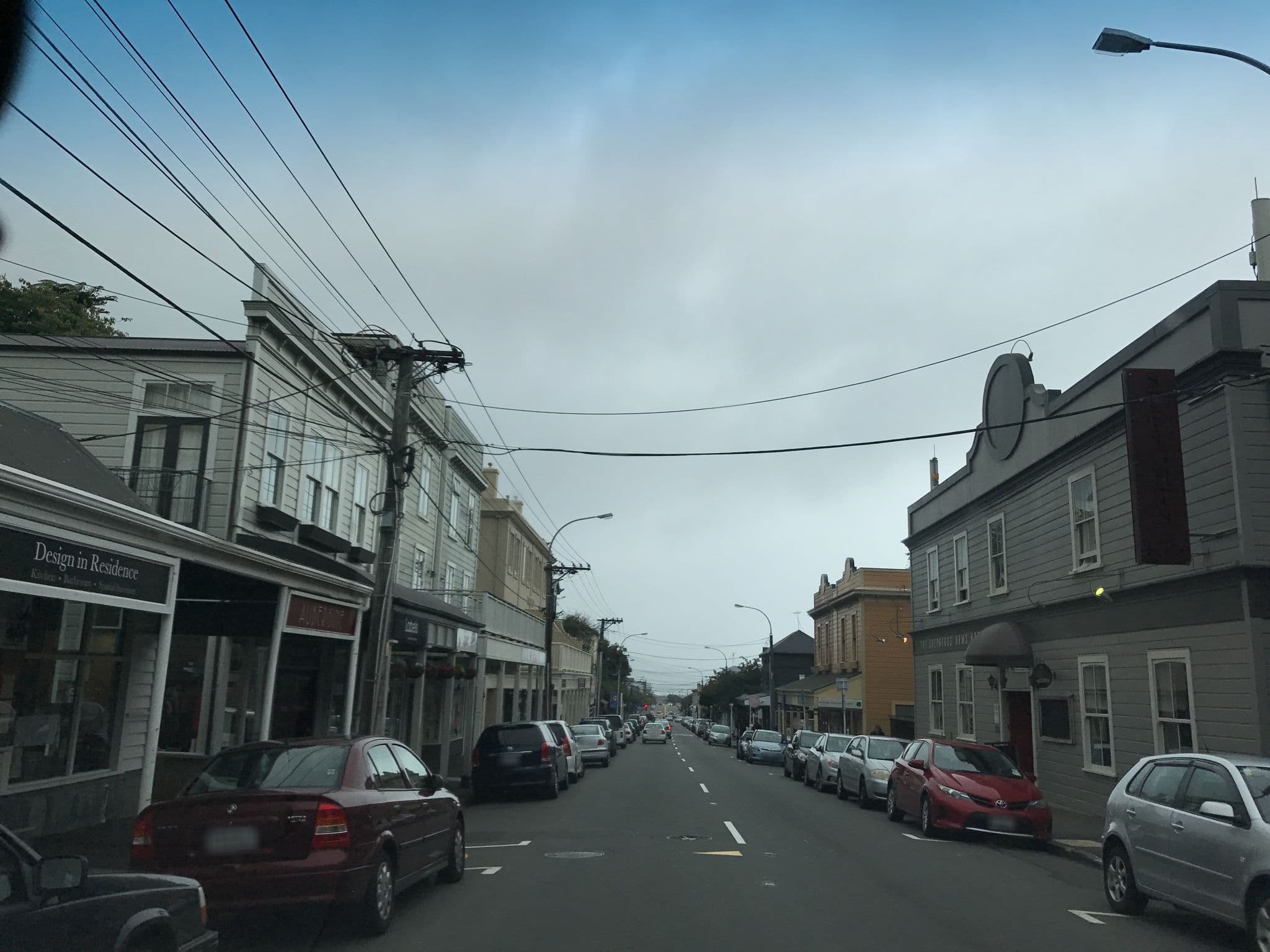 Street view near The Shepherds Arms Hotel, Kelburn — © nigelramsay (CC BY-SA · Mapillary)