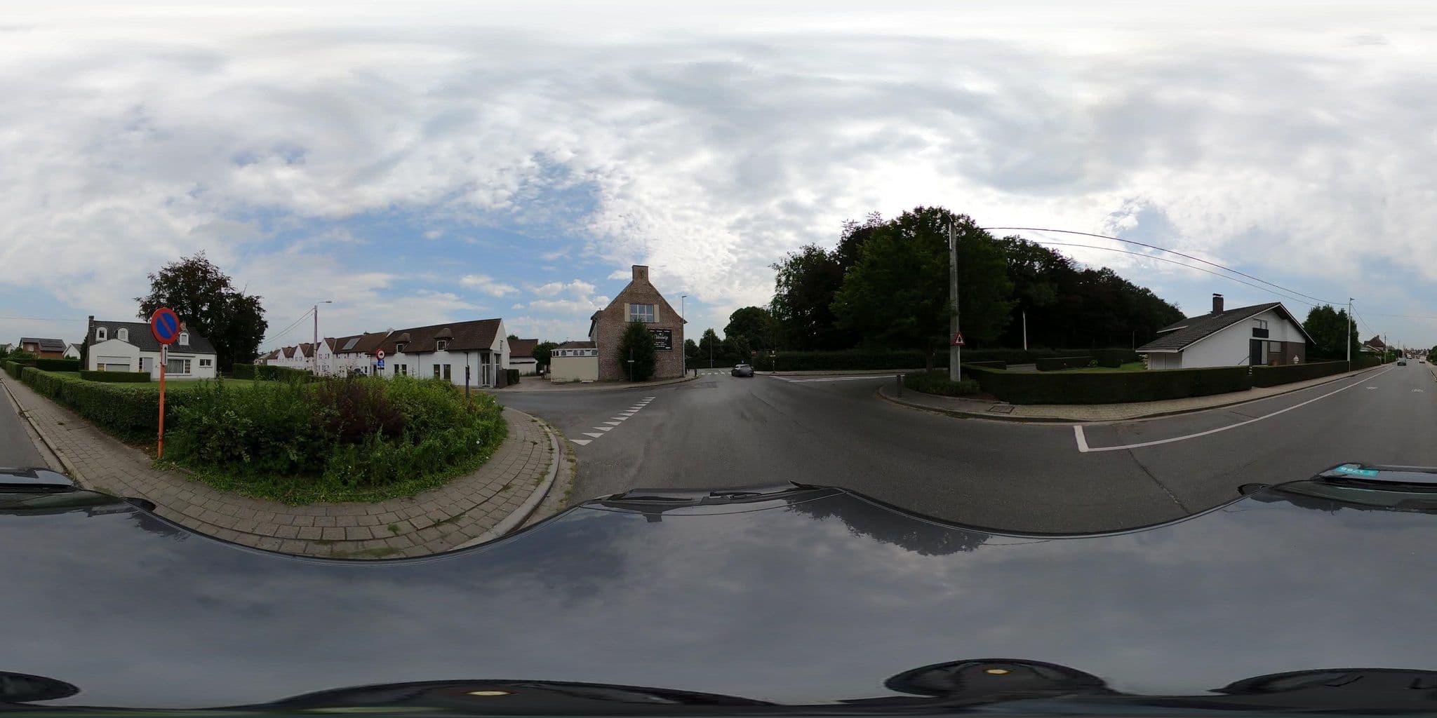 Street view near Vijfwegen, Oekene — © thibaultr (CC BY-SA · Mapillary)