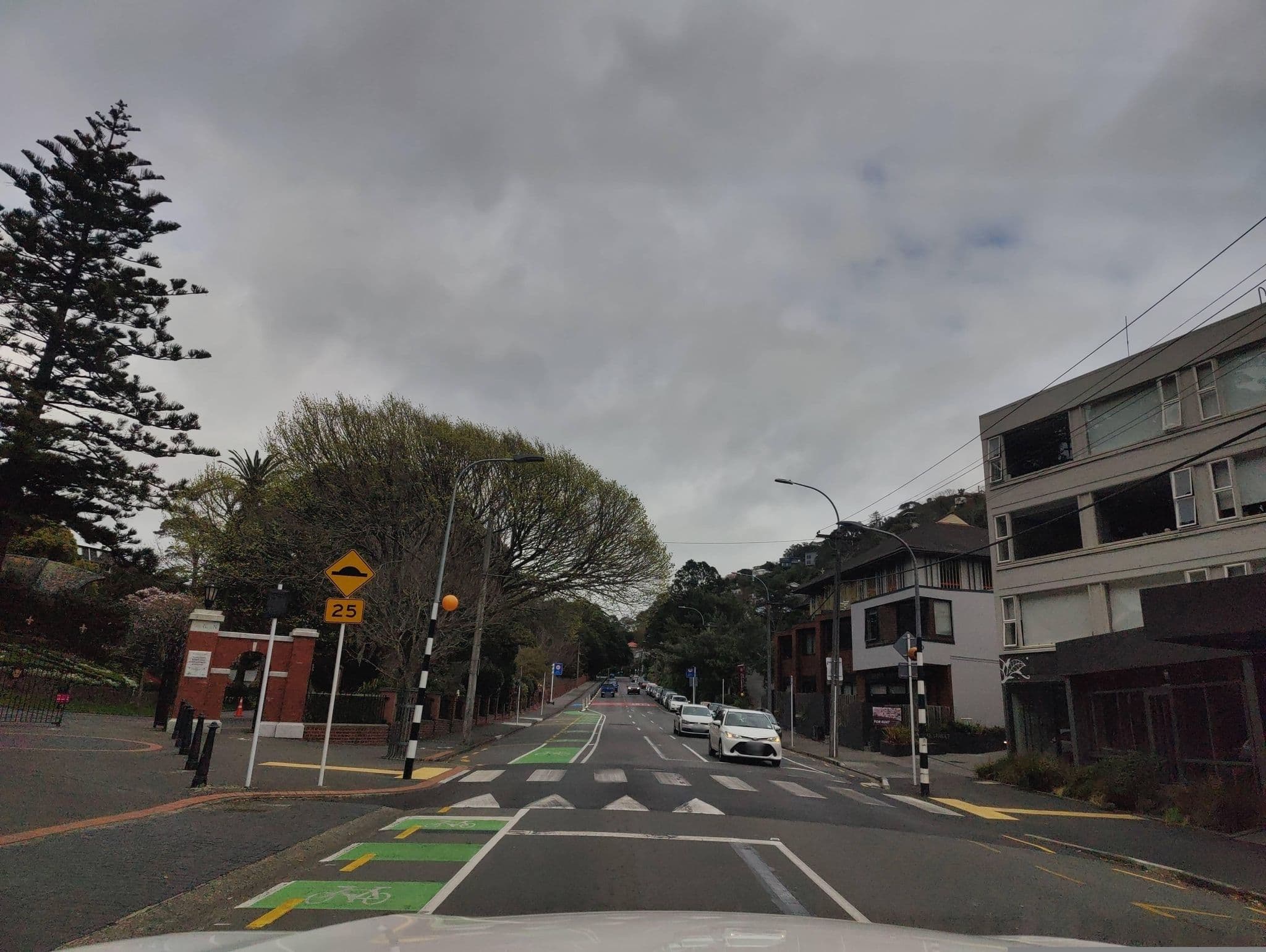 Street view near Sharella Studios, Kelburn — © elphix (CC BY-SA · Mapillary)