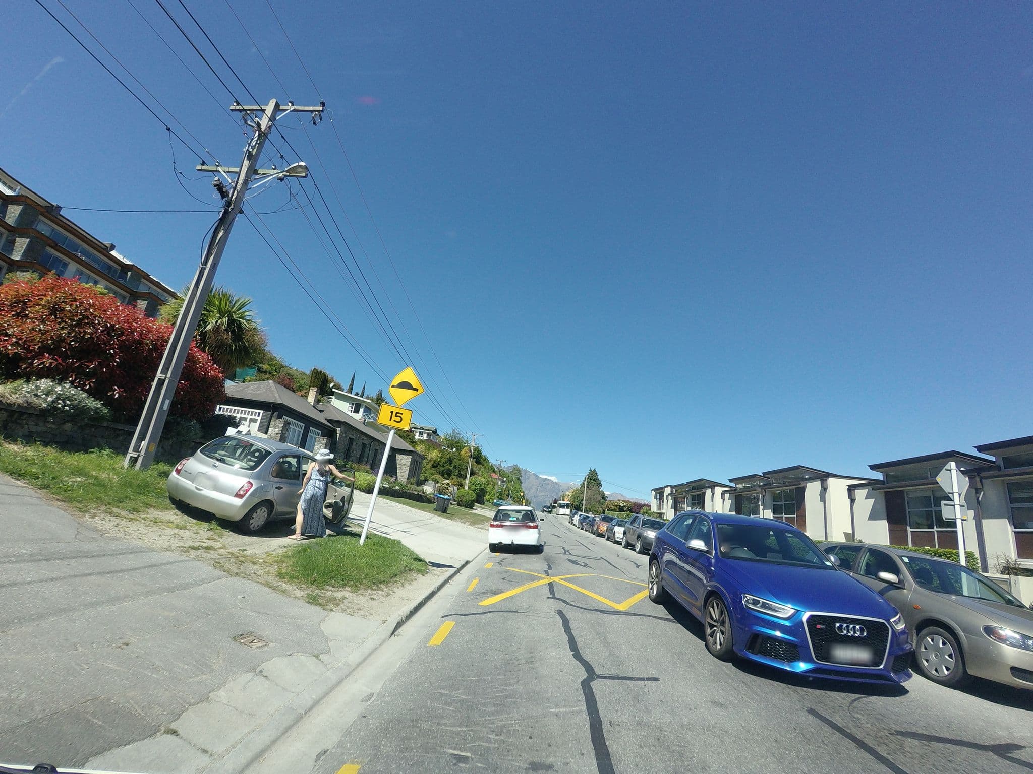 Street view near Beeches Apartments, Queenstown — © mishari (CC BY-SA · Mapillary)