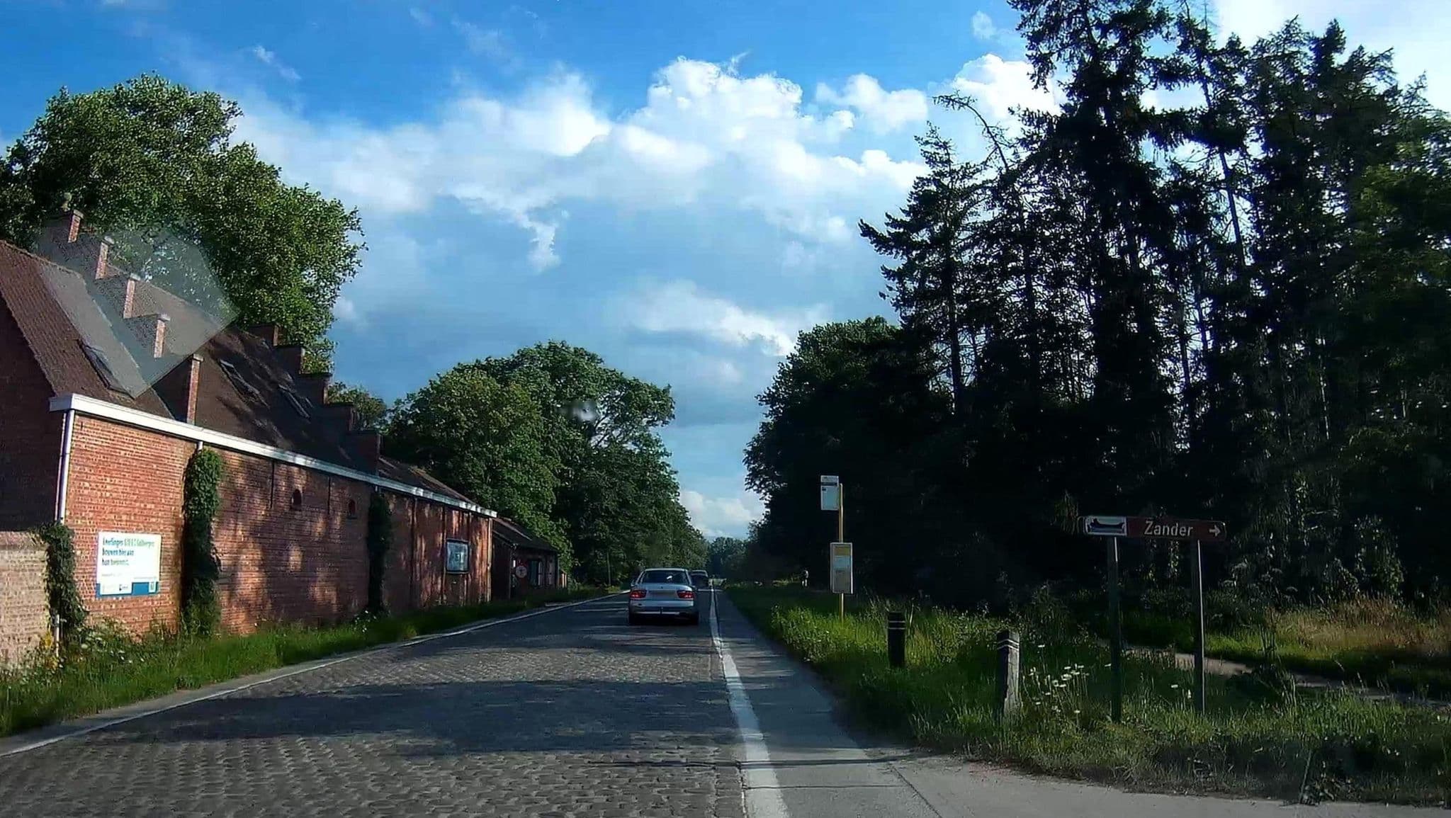 Street view near De Maat Jeugdkamp, Dessel — © micmin1972 (CC BY-SA · Mapillary)