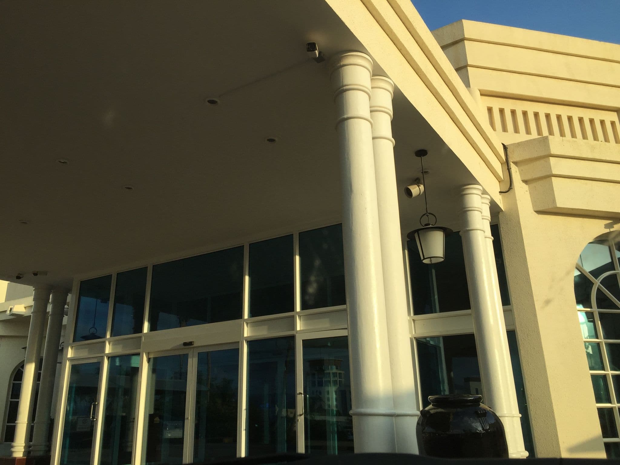 Street view near Hilton Salalah Resort, Şalālah — © muhammedbinsaud (CC BY-SA · Mapillary)