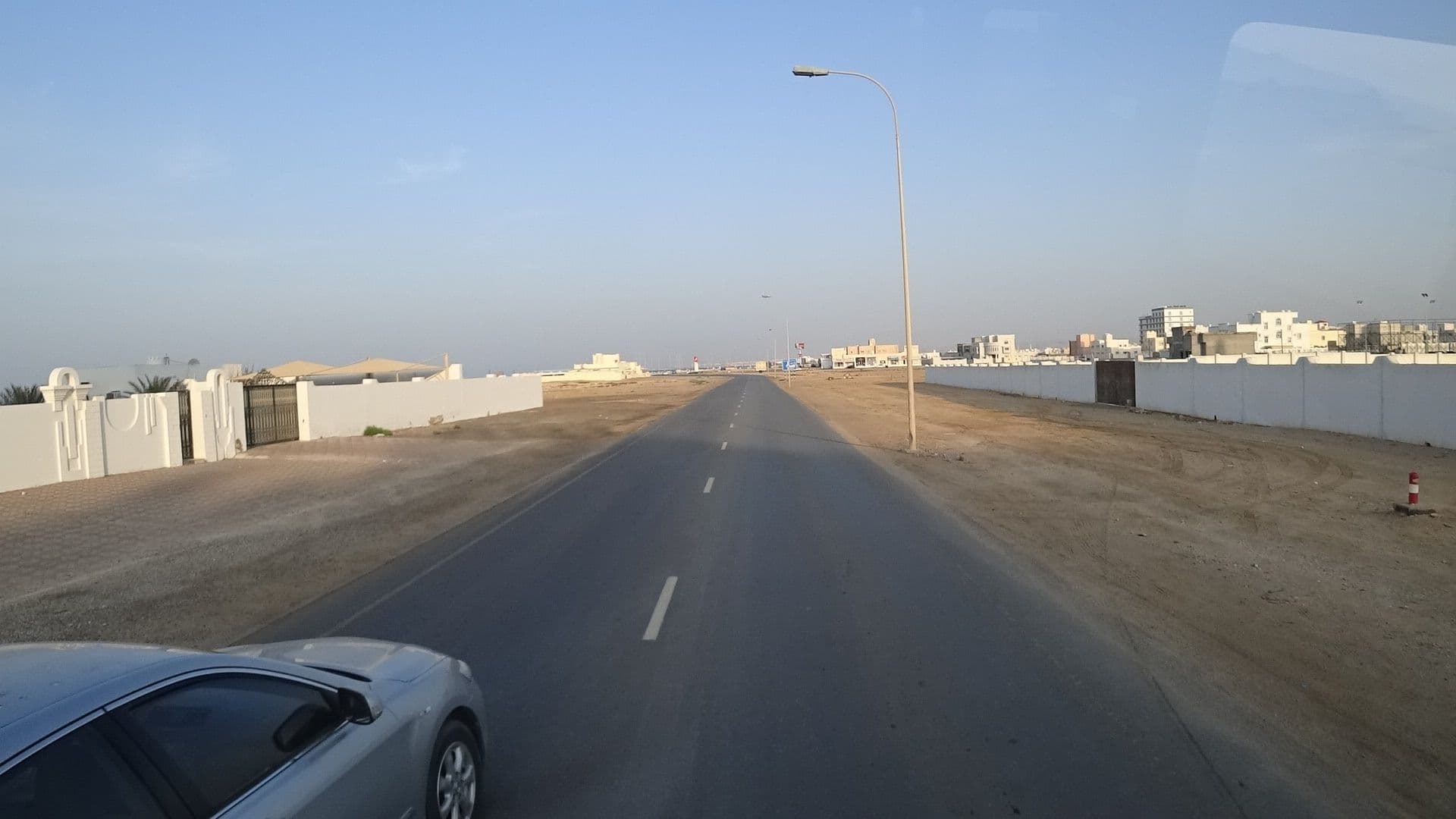 Street view near Hotel Apartments, Sur — © vbombaerts (CC BY-SA · Mapillary)