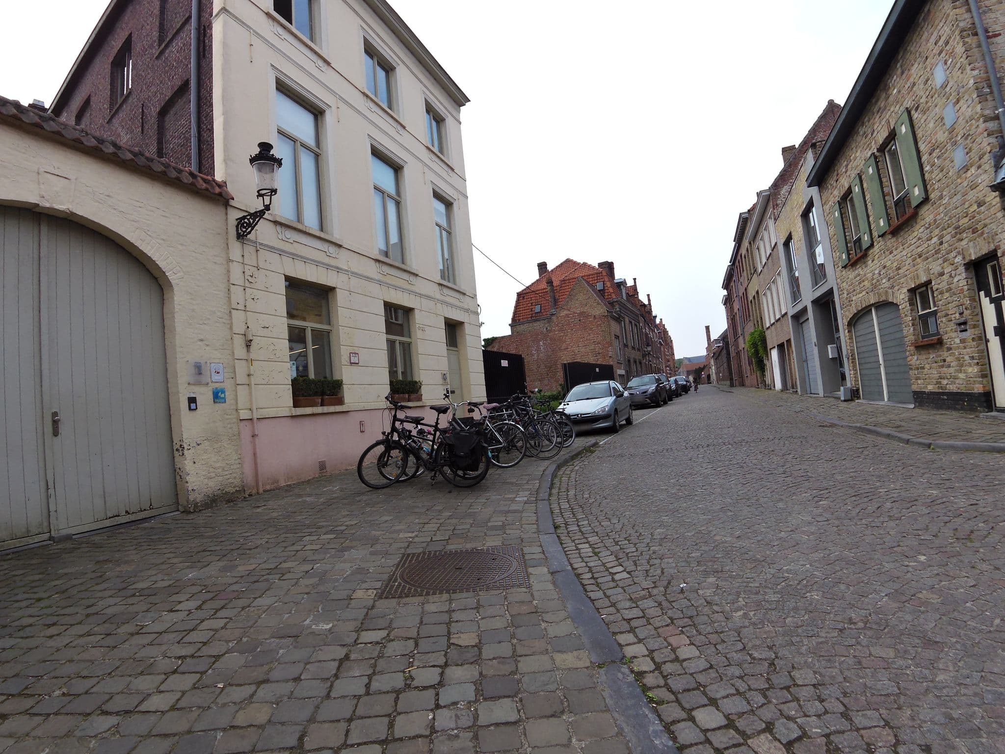 Street view near Koetshuis, Brugge — © zors1843 (CC BY-SA · Mapillary)