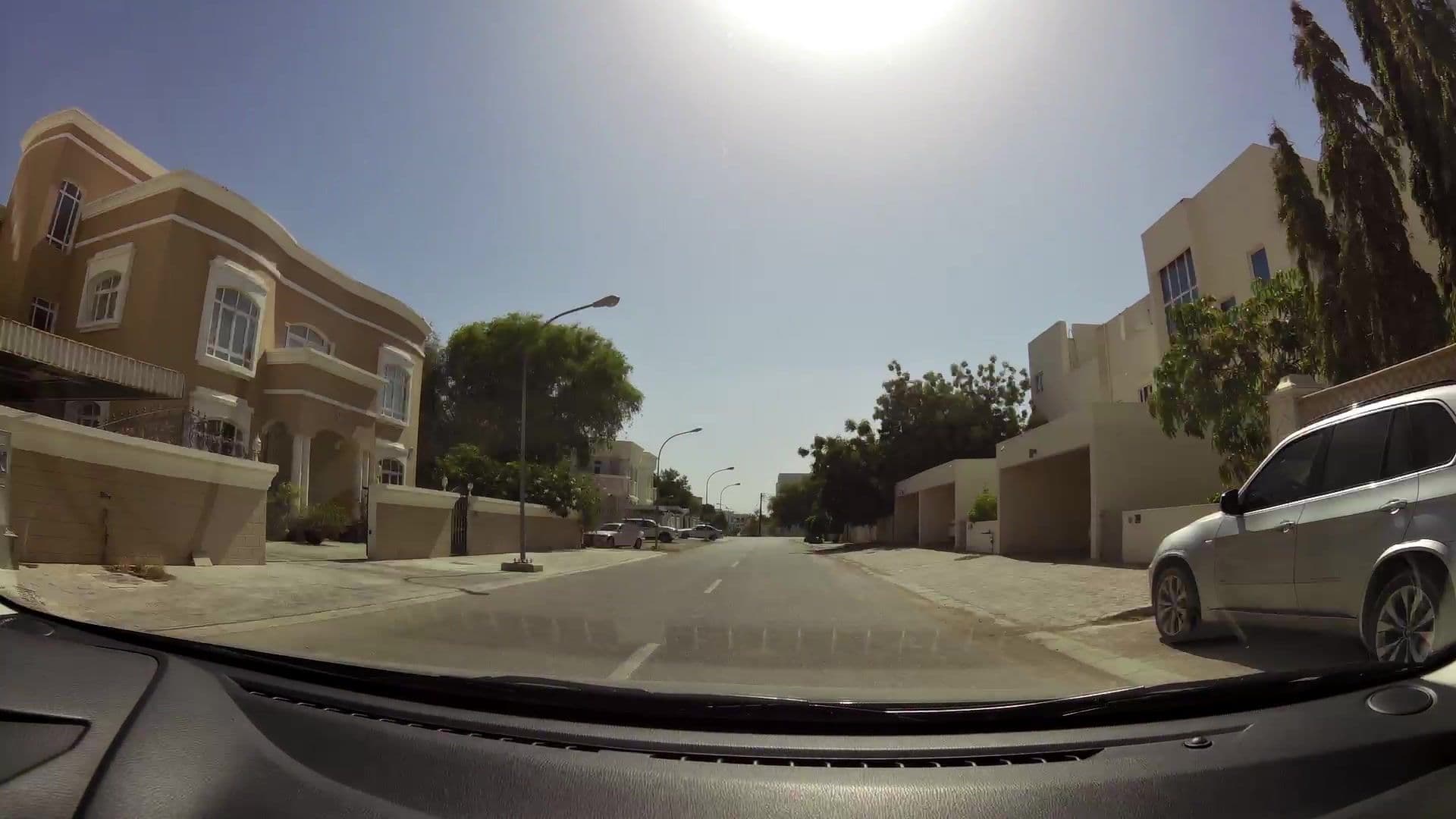 Street view near Behlys Boutique, Bawshar — © kaartcam (CC BY-SA · Mapillary)