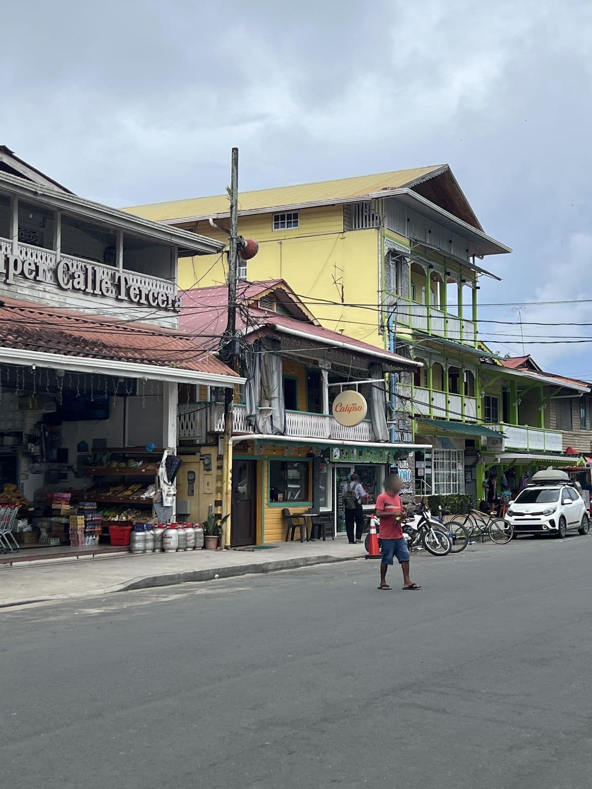 Street view near Hostel Heike, Bocas del Toro — © achimbode (CC BY-SA · Mapillary)