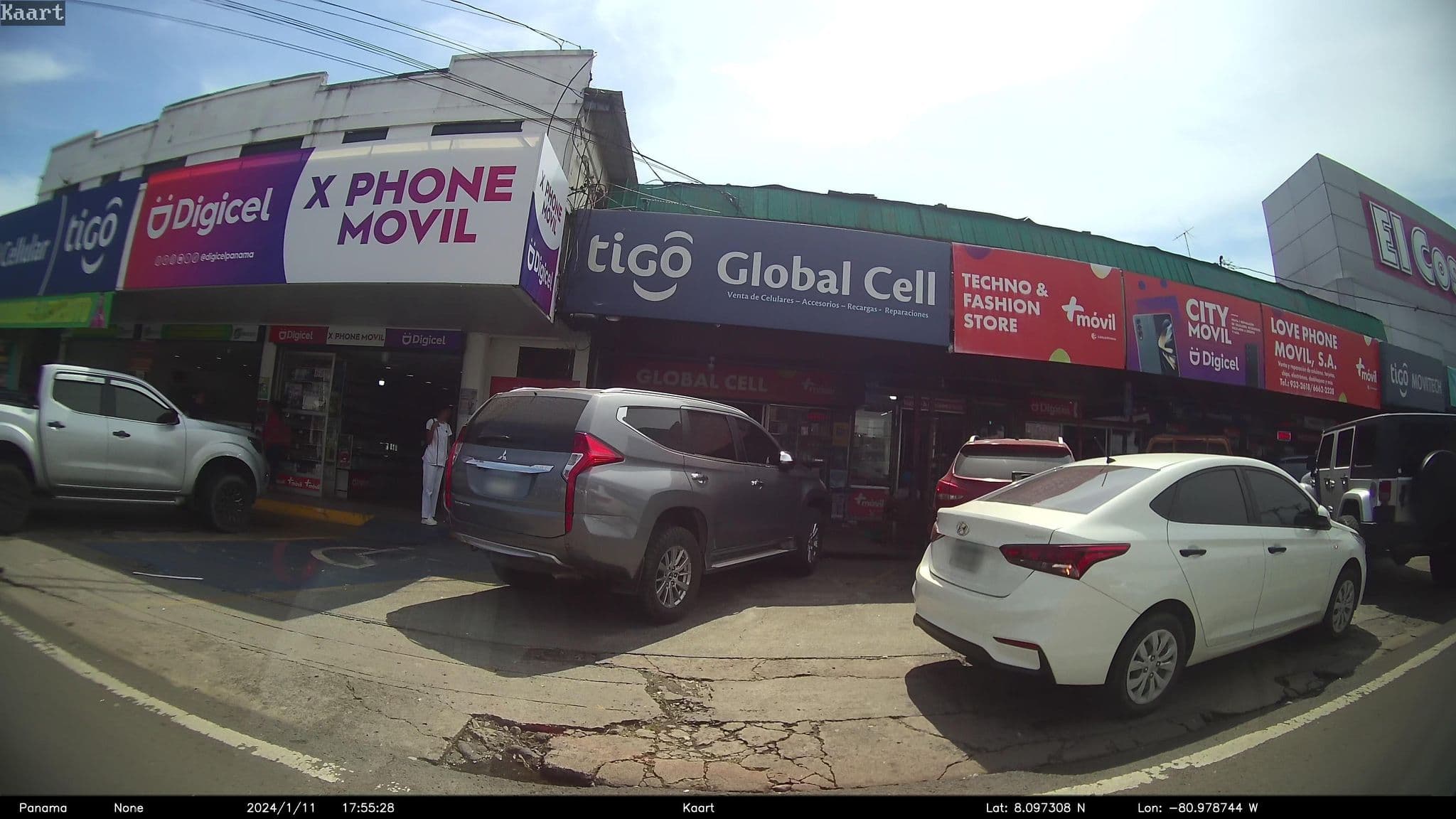 Street view near Central, Santiago de Veraguas — © kaart_2 (CC BY-SA · Mapillary)
