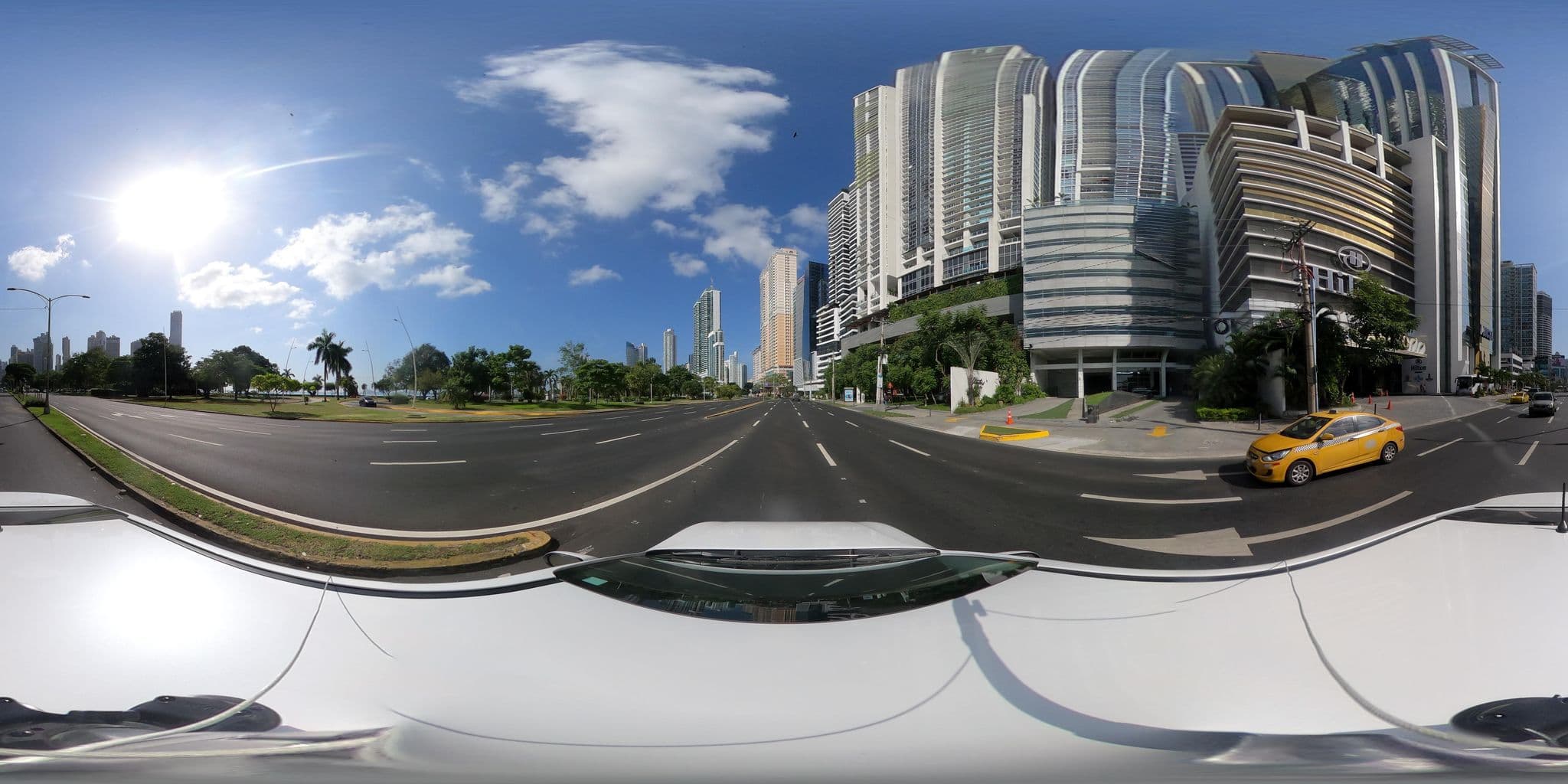 Street view near StarBay Casino, Panama City — © kaart_4 (CC BY-SA · Mapillary)