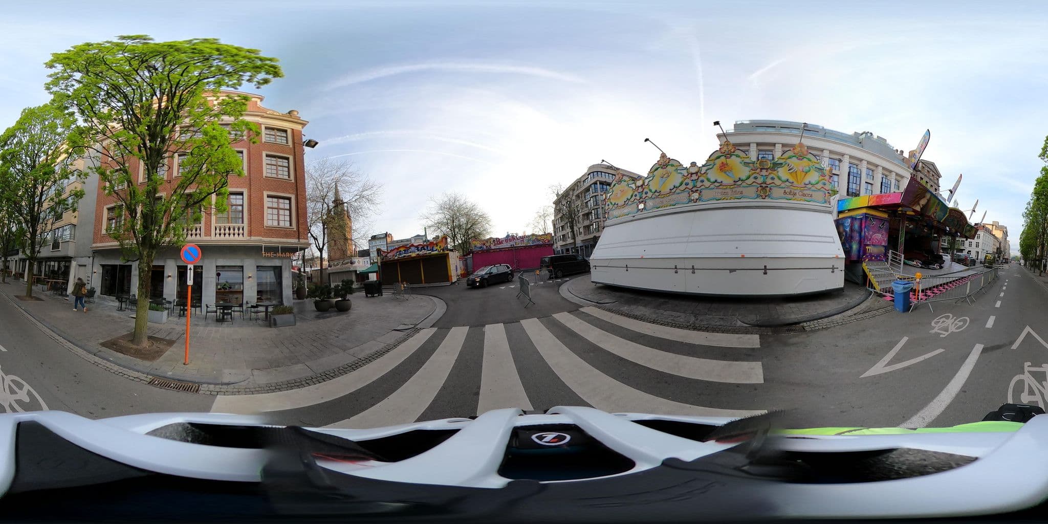 Street view near Hôtel du Damier, Kortrijk — © Mizuna (CC BY-SA · Mapillary)