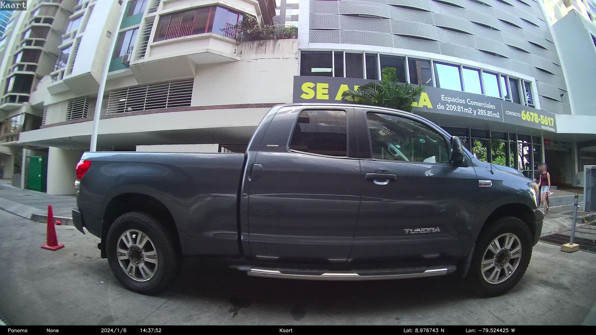 Street view near Waldorf Astoria Panama, Panama City — © kaart_2 (CC BY-SA · Mapillary)