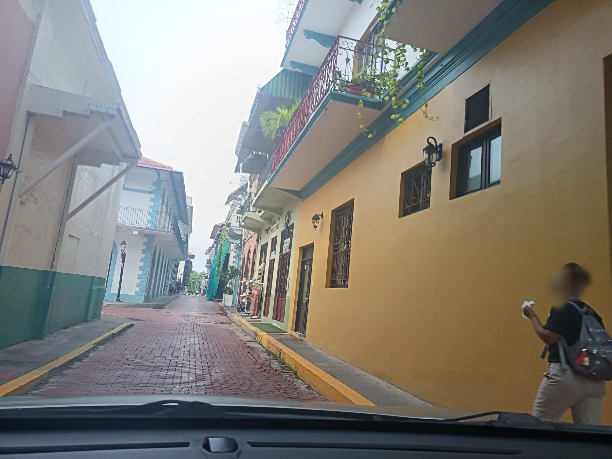 Street view near Villa Amazónica, San Felipe — © edward (CC BY-SA · Mapillary)