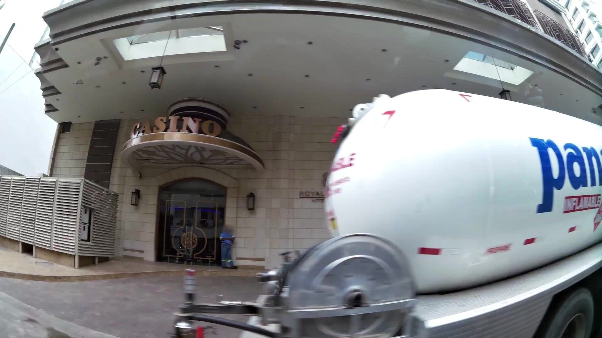 Street view near Hotel EuroStar Royal & Ocean Sun Casino [Downtown], Panama City — © kaartcam (CC BY-SA · Mapillary)
