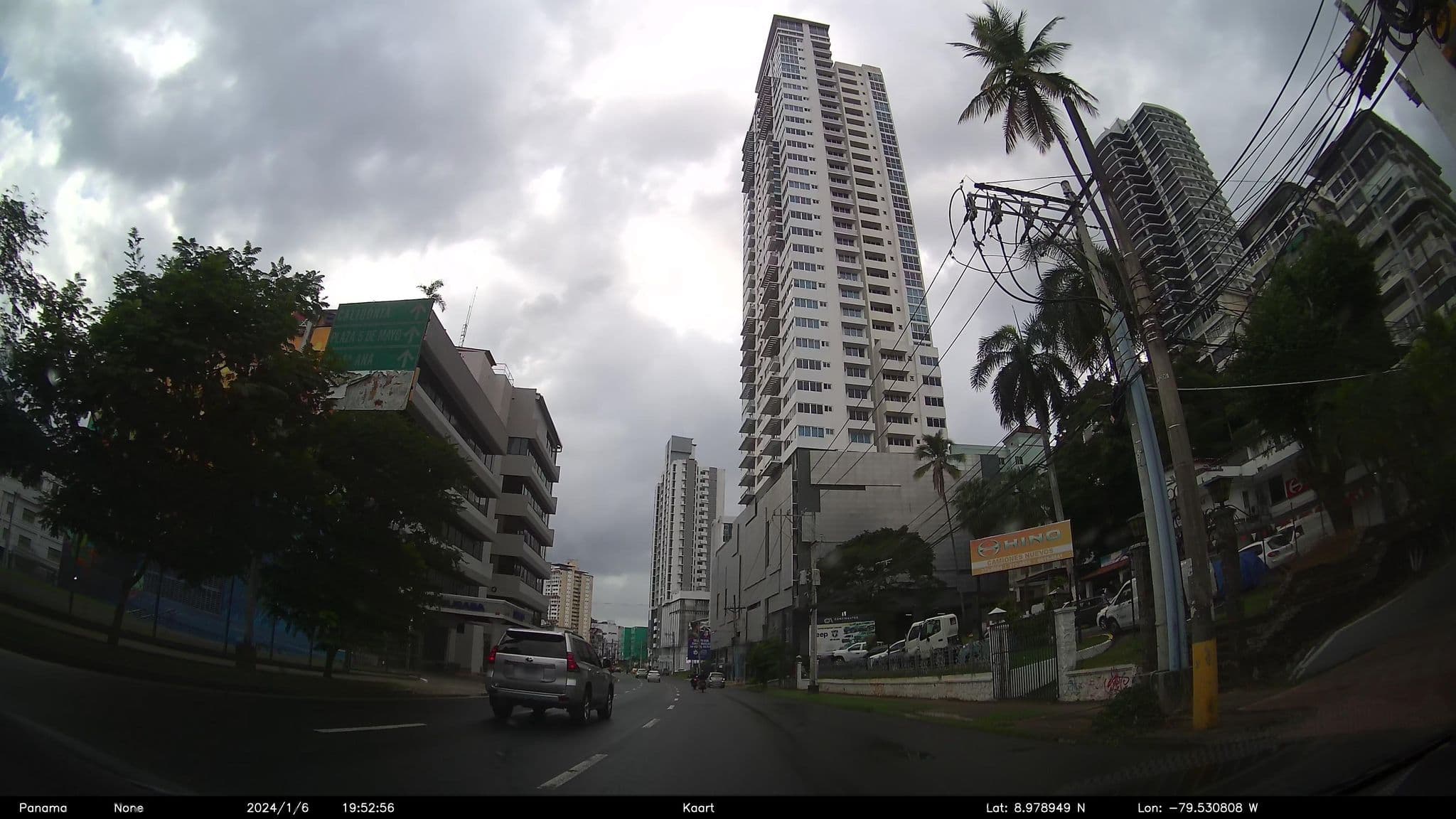 Street view near Hotel Montreal, Curundú — © kaart_2 (CC BY-SA · Mapillary)