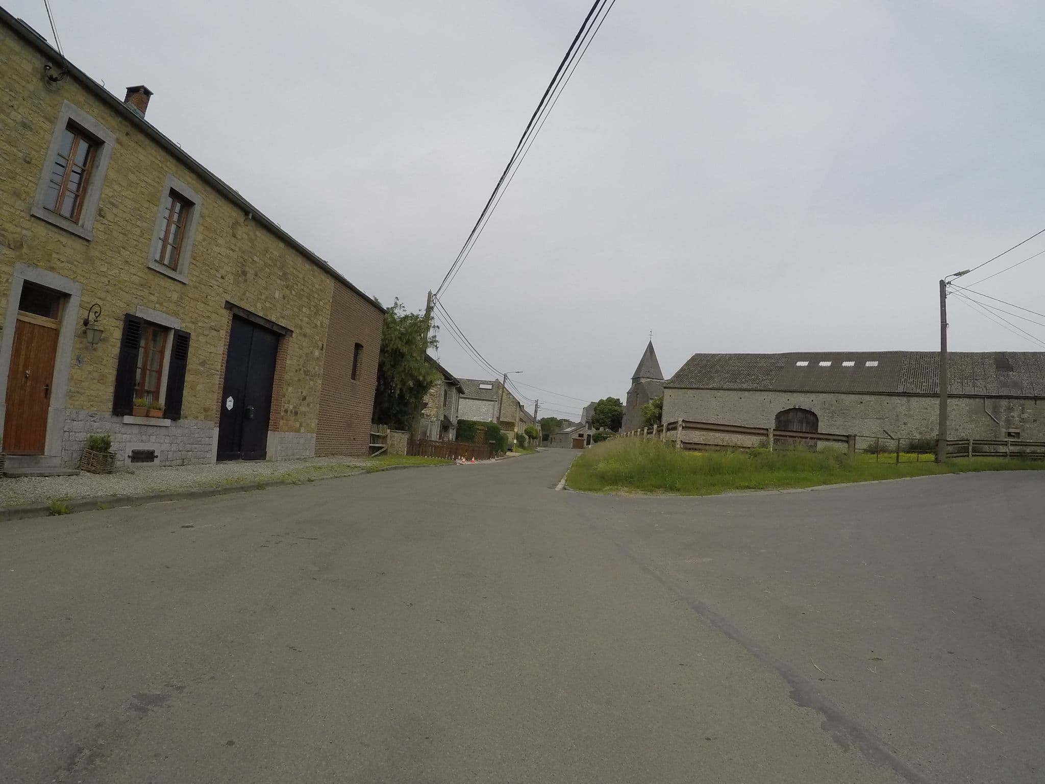Street view near La Fontanelle, Evrehailles — © mercator (CC BY-SA · Mapillary)