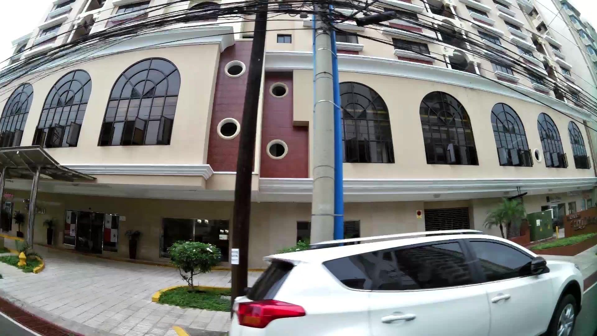 Street view near Hotel Milan, Panama City — © kaartcam (CC BY-SA · Mapillary)