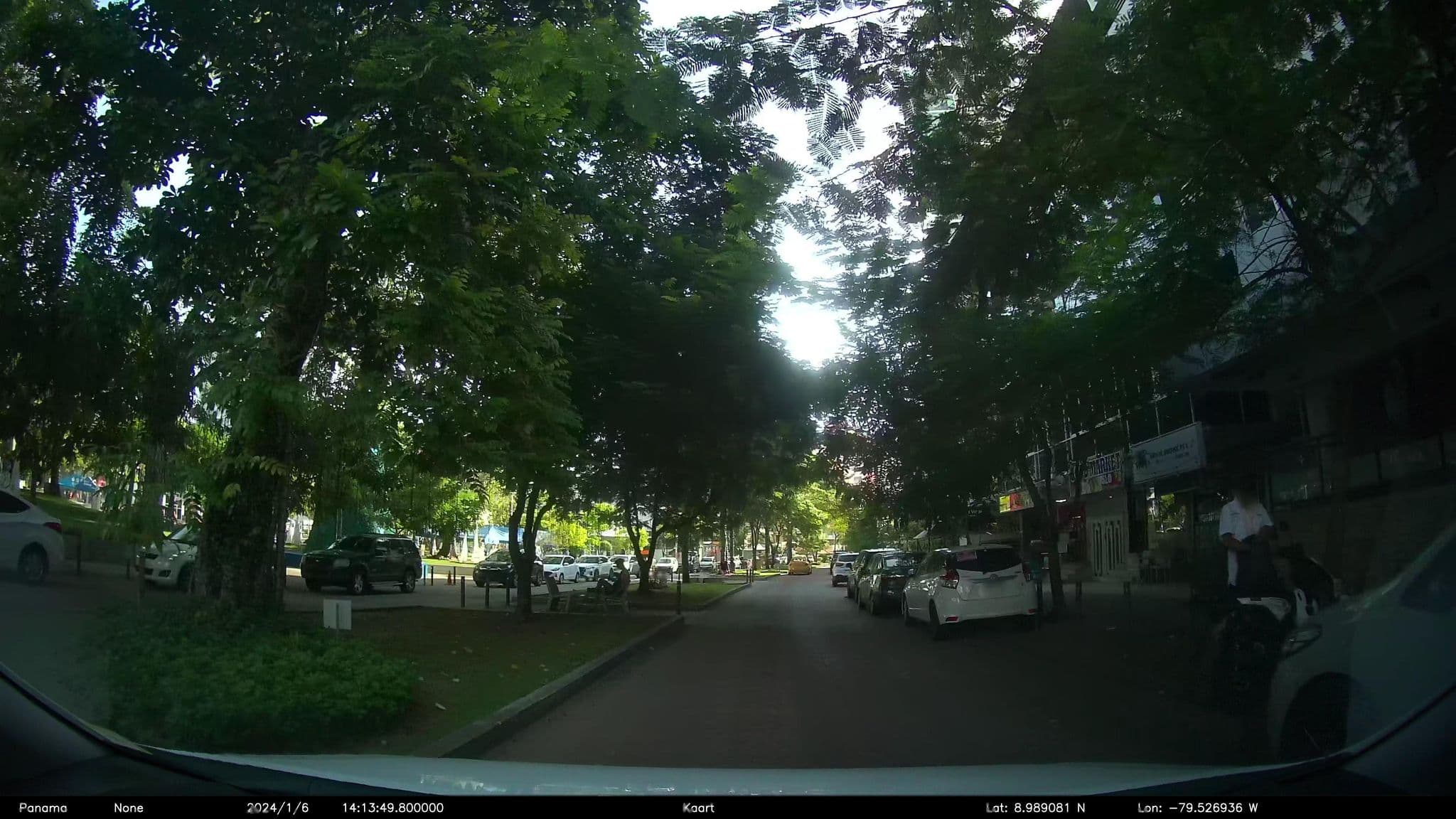 Street view near The Saba Hotel, Panama City — © kaart_2 (CC BY-SA · Mapillary)