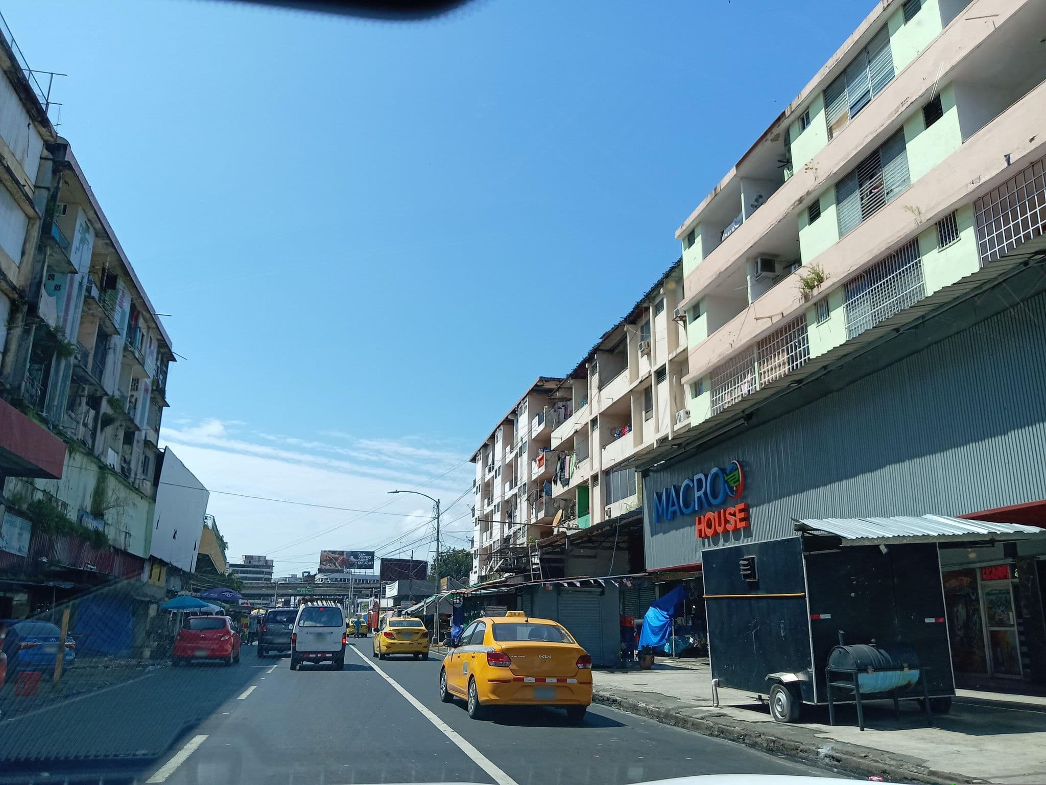 Street view near Pensión Balboa, Curundú — © macarrizo05 (CC BY-SA · Mapillary)