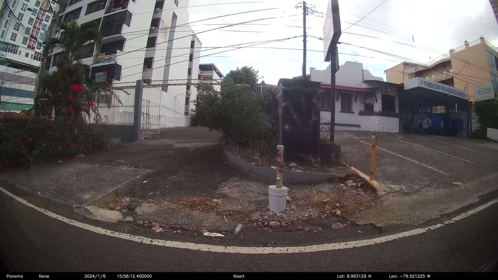 Street view near Panama House Bed & Breakfast, Panama City — © kaart_2 (CC BY-SA · Mapillary)