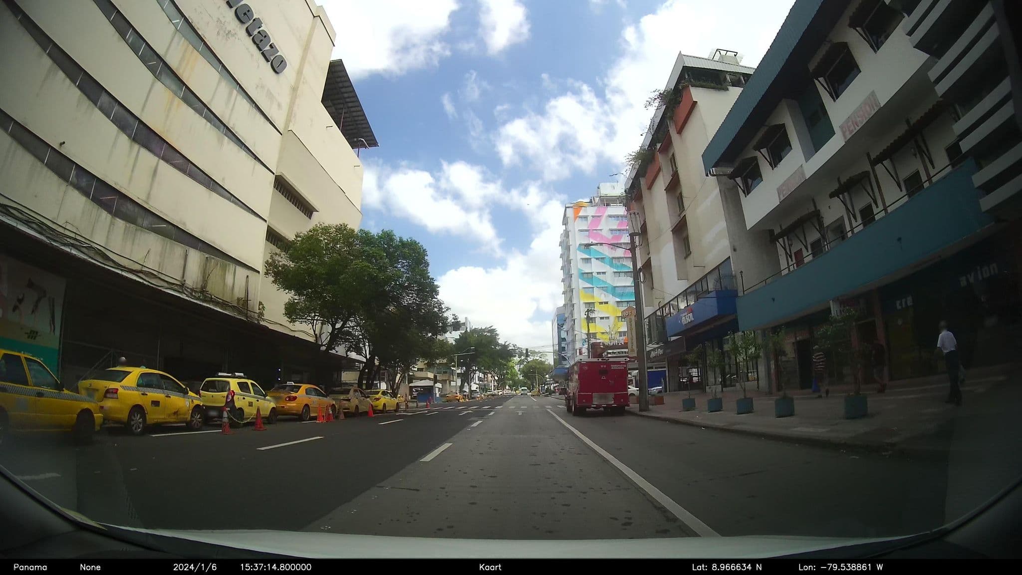 Street view near Pension Las Tablas, Curundú — © kaart_2 (CC BY-SA · Mapillary)