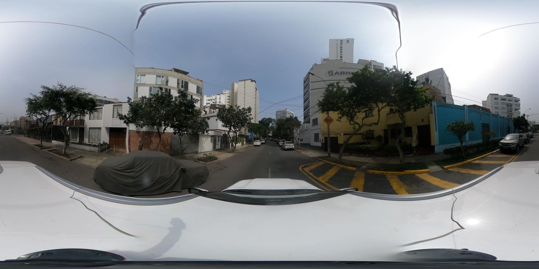 Street view near Inti Killa Hostel, Miraflores