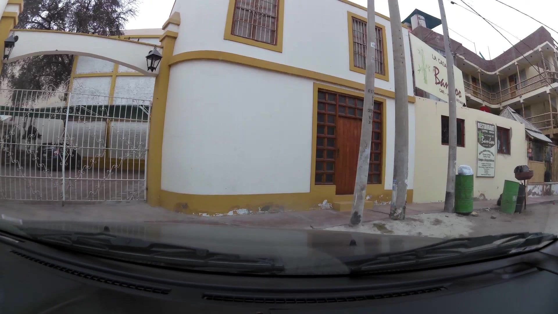Street view near Hosteria Suiza, Ica — © kaartcam (CC BY-SA · Mapillary)