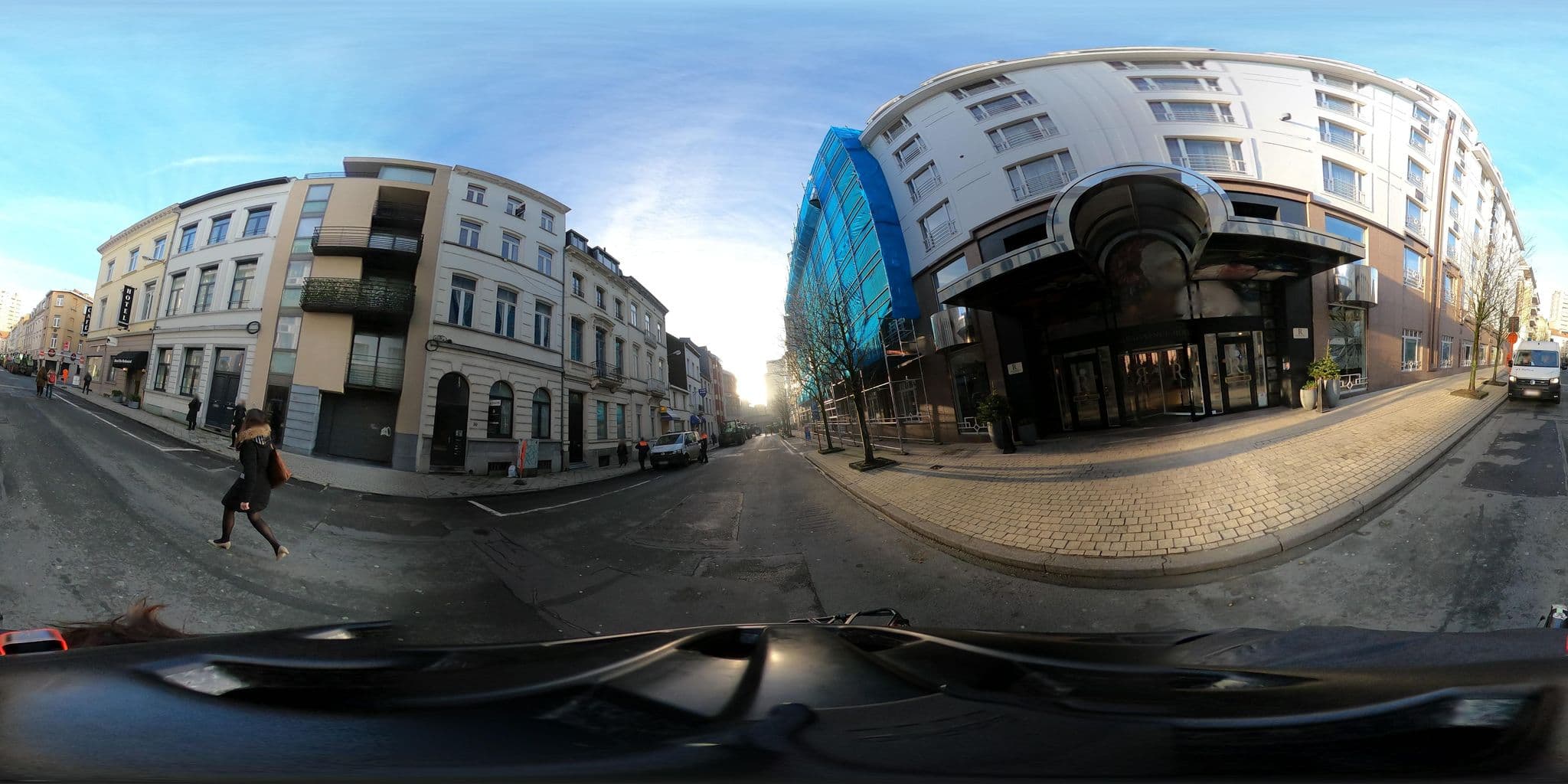 Street view near Hotel Du Parlement, Ixelles — © RaphaelPasLoin (CC BY-SA · Mapillary)