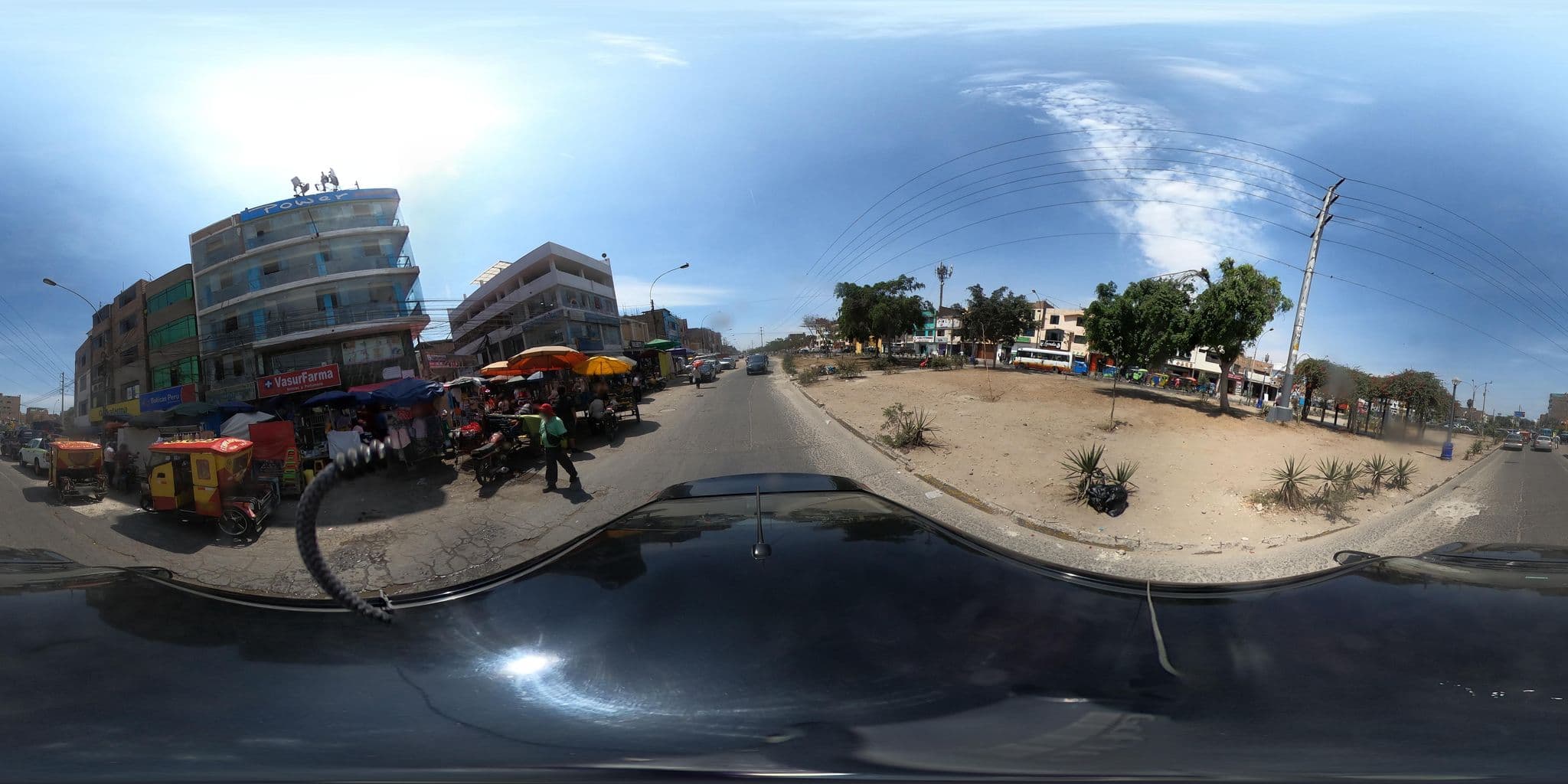 Street view near Hostal Acuario, Carmen De La Legua Reynoso — © kaart_2 (CC BY-SA · Mapillary)