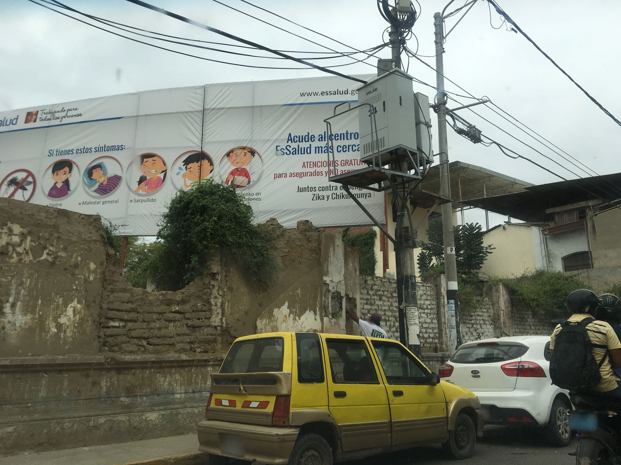 Street view near Hotel Sol de Piura, Piura — © sedicla (CC BY-SA · Mapillary)