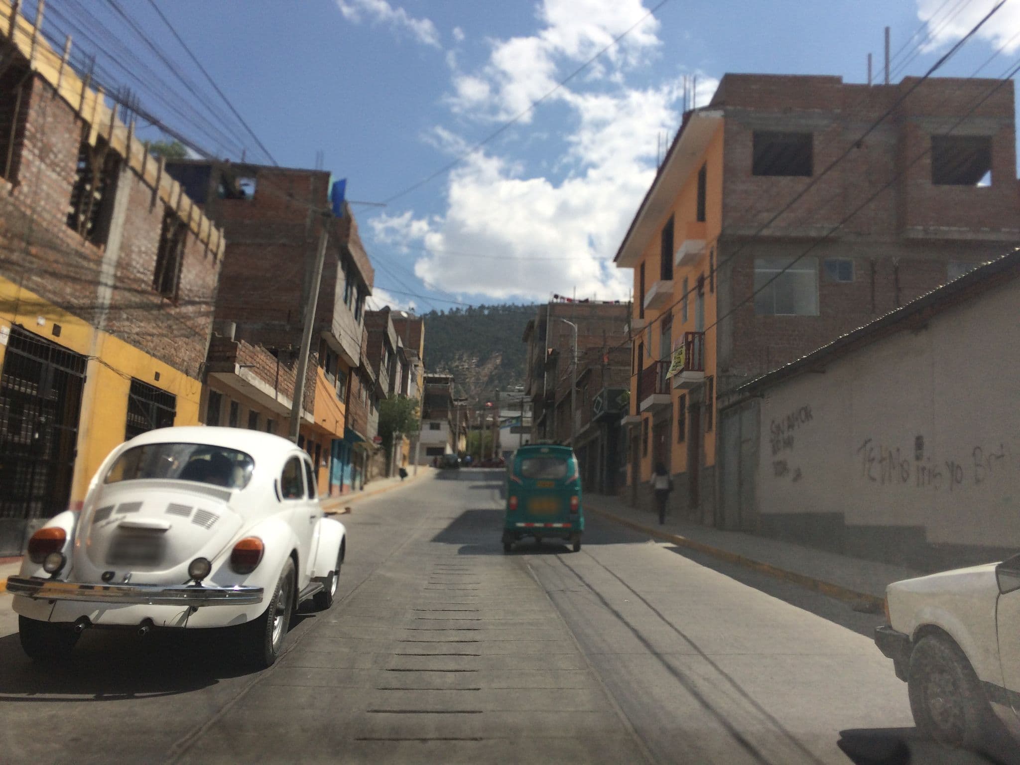 Street view near Hotel La Reserva, Ayacucho — © luis36995 (CC BY-SA · Mapillary)