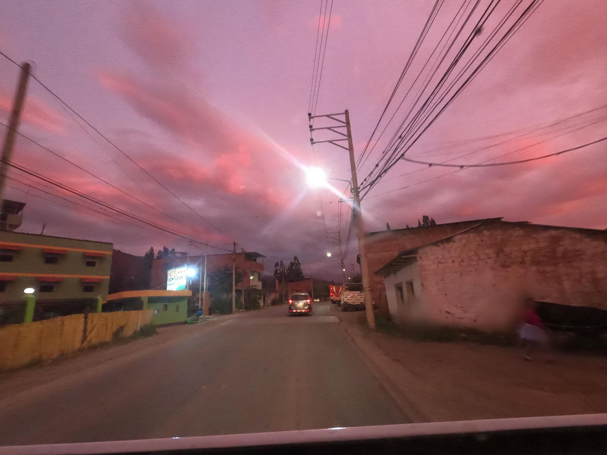 Street view near Comtucar, Carhuaz — © MuitoAlemdasFronteiras (CC BY-SA · Mapillary)