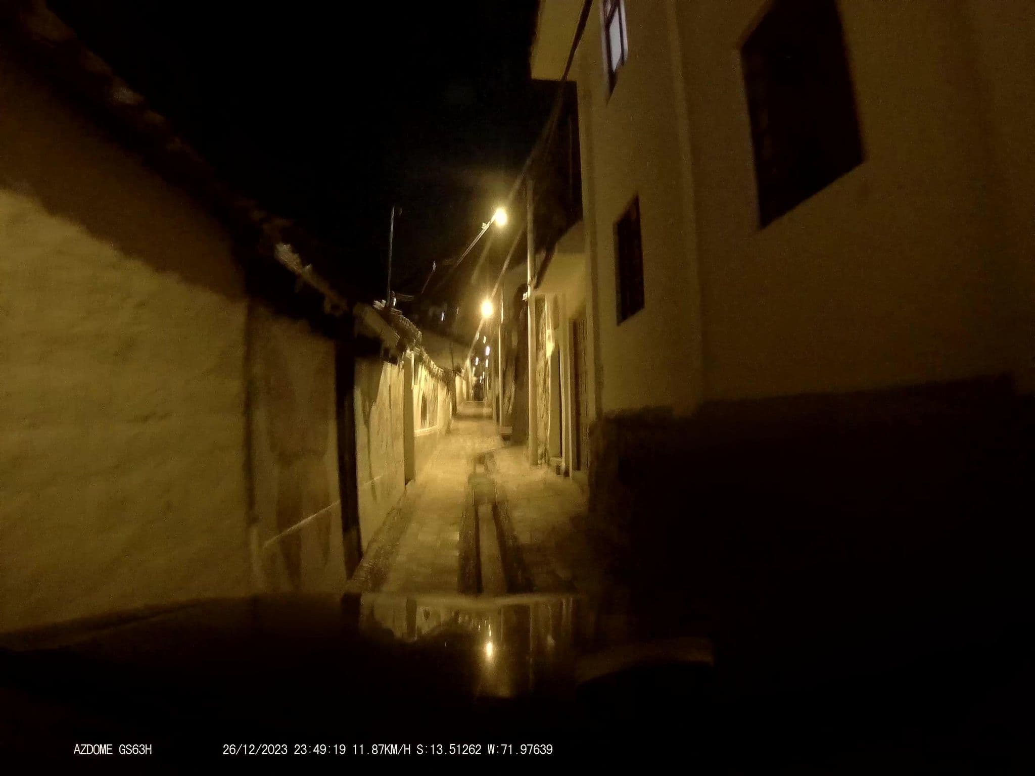 Street view near Encantada Boutique, Wanchaq