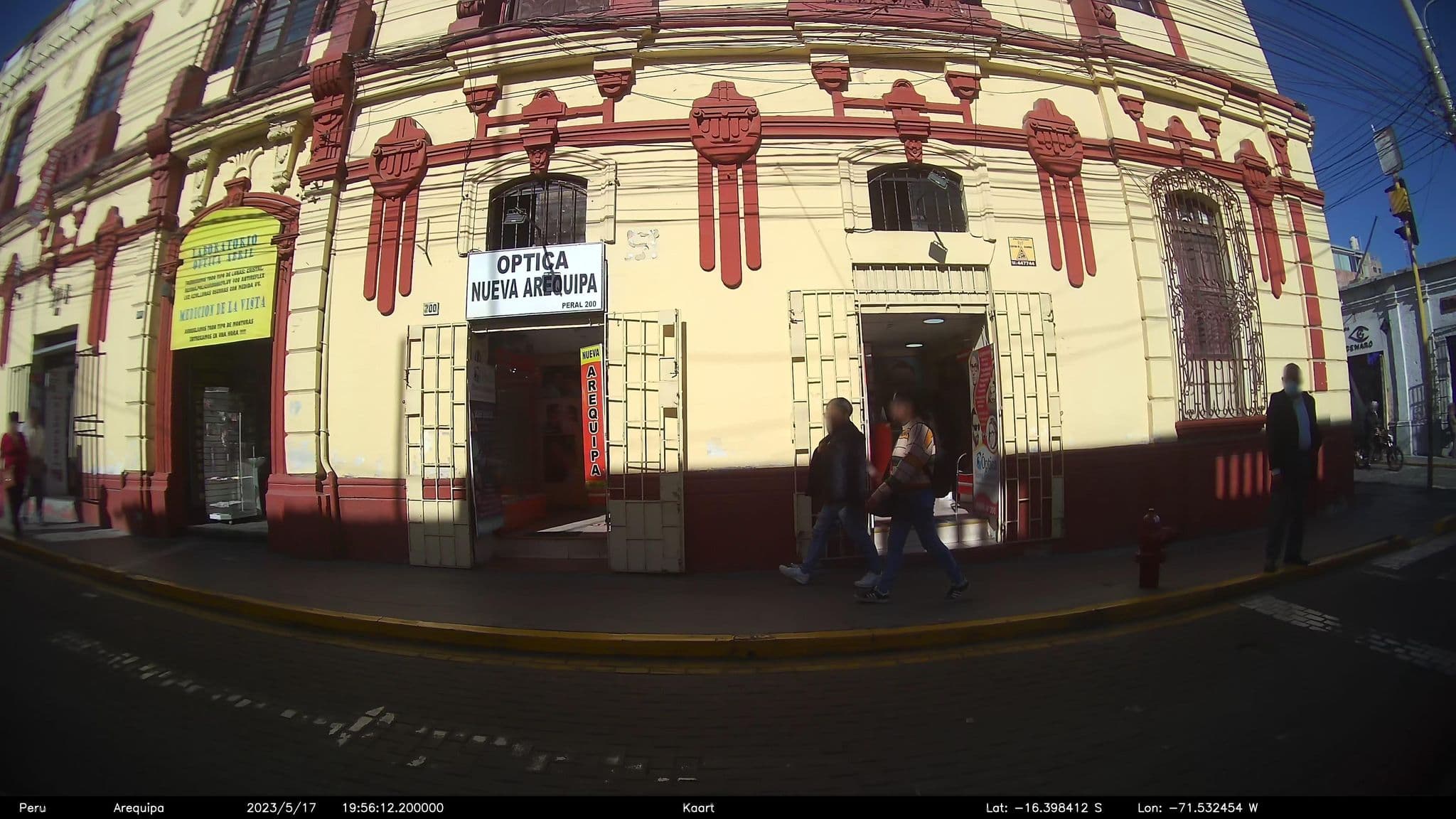 Street view near Hospedaje América, Arequipa